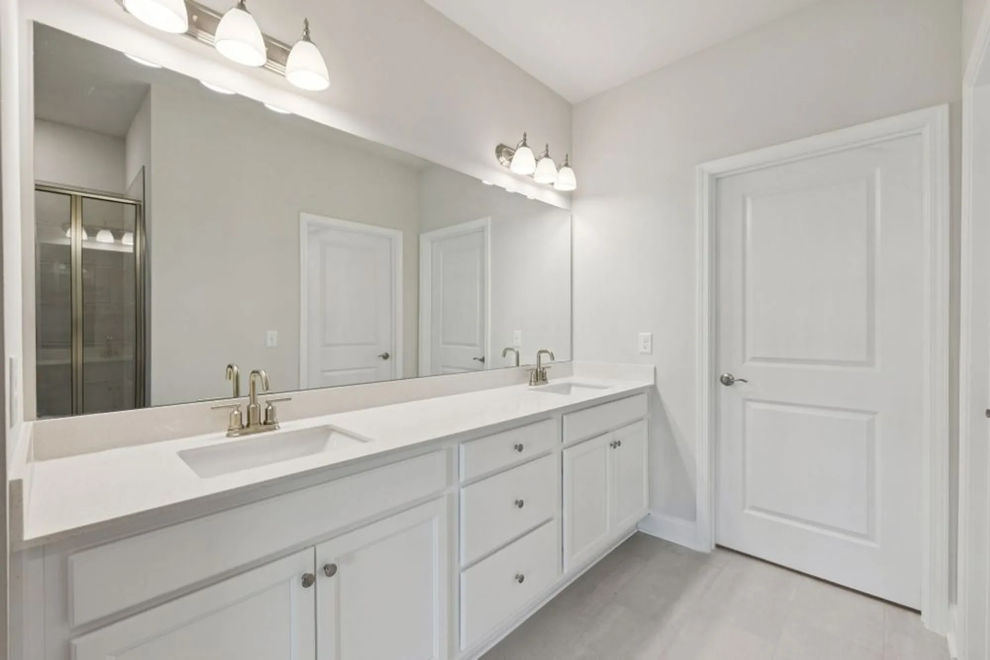 Property Slideshow image 24 of 38 | 344 stonehaus cir, Antioch, TN, 37013