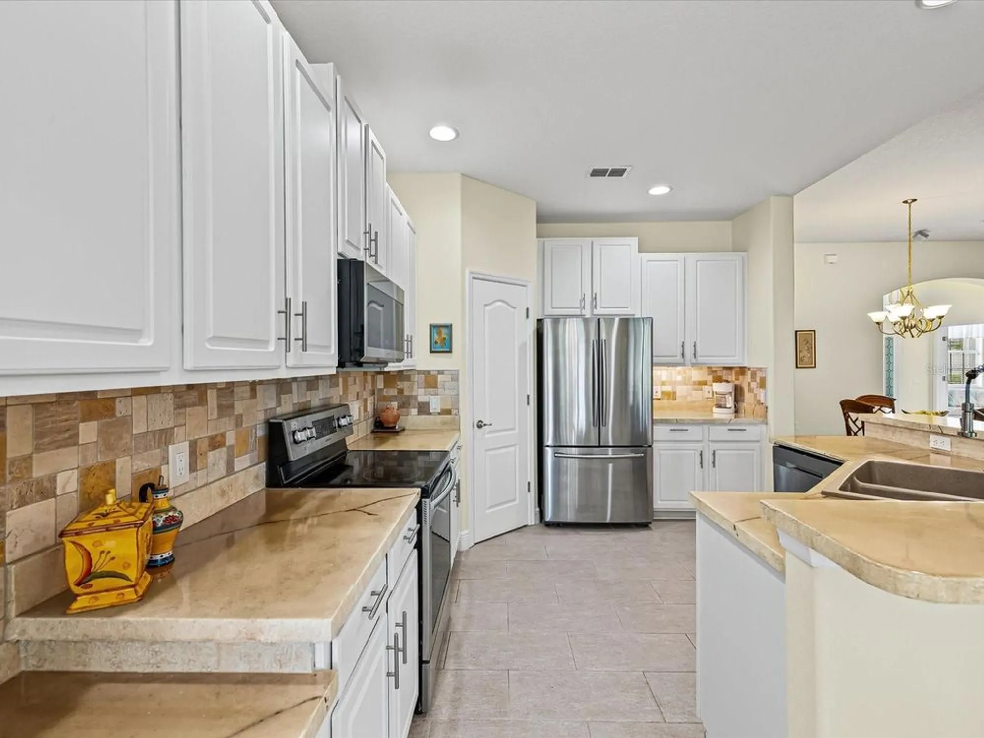 Property Slideshow image 23 of 74 | 11802 wayside willow ct, Hudson, FL, 34667