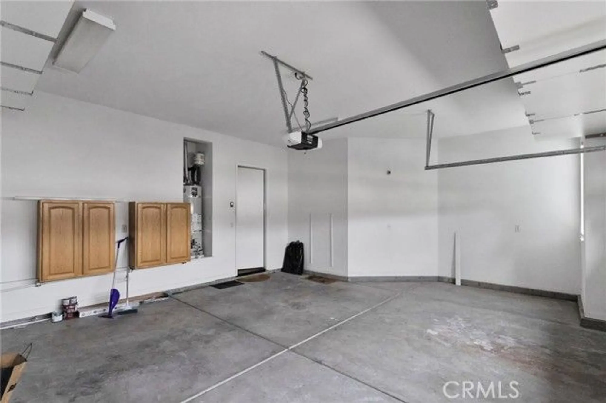 Property Slideshow image 20 of 26 | 11147 avonlea rd, Apple Valley, CA, 92308