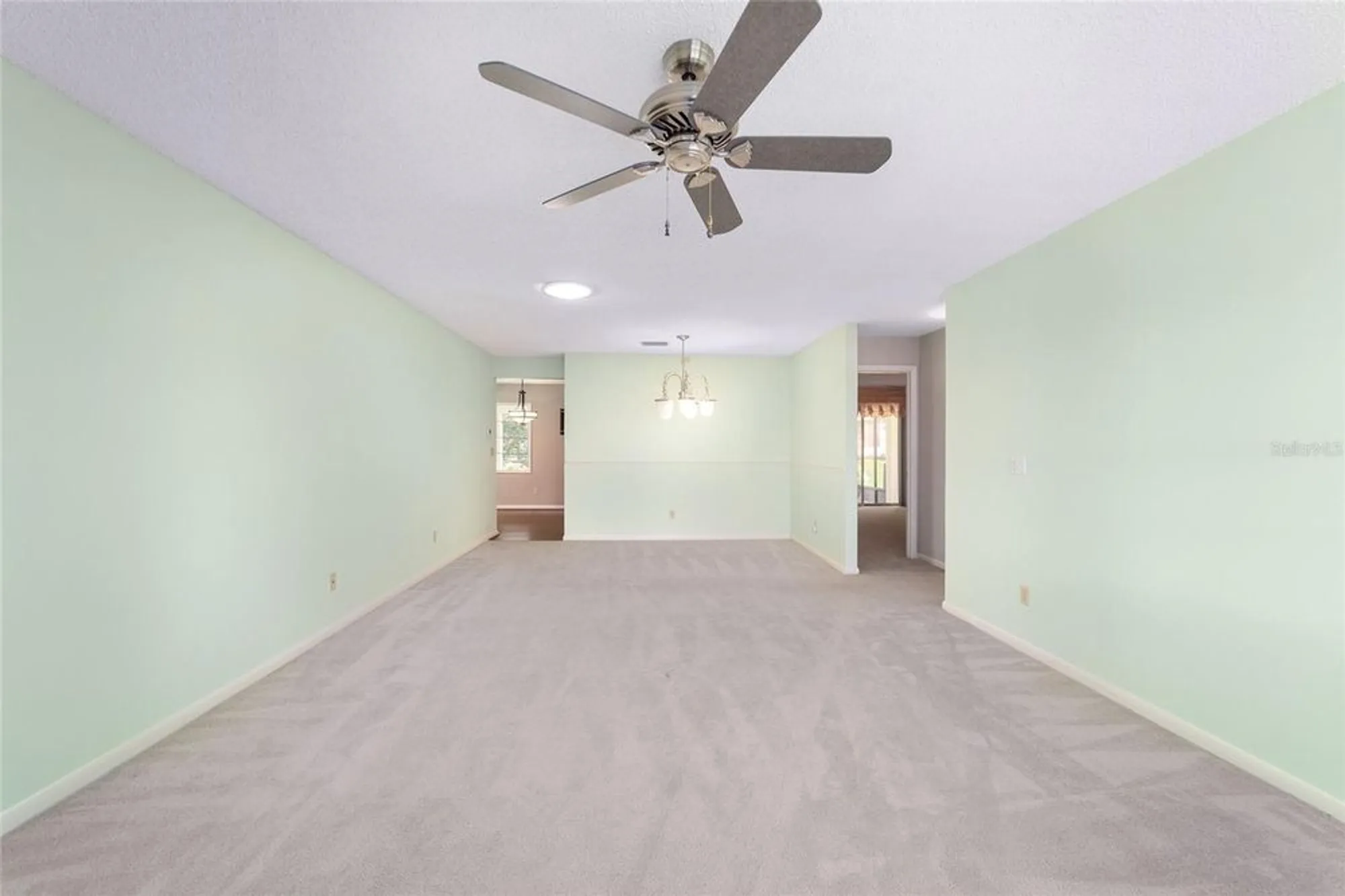 Property Slideshow image 11 of 51 | 8530 sw 90th st c, Ocala, FL, 34481