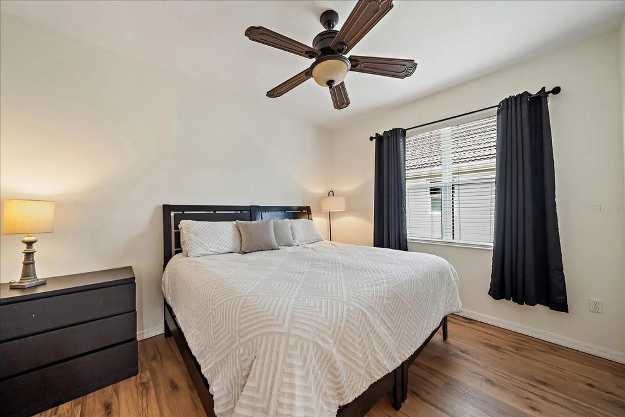 Property Slideshow image 32 of 46 | 131 river enclave ct, Bradenton, FL, 34212