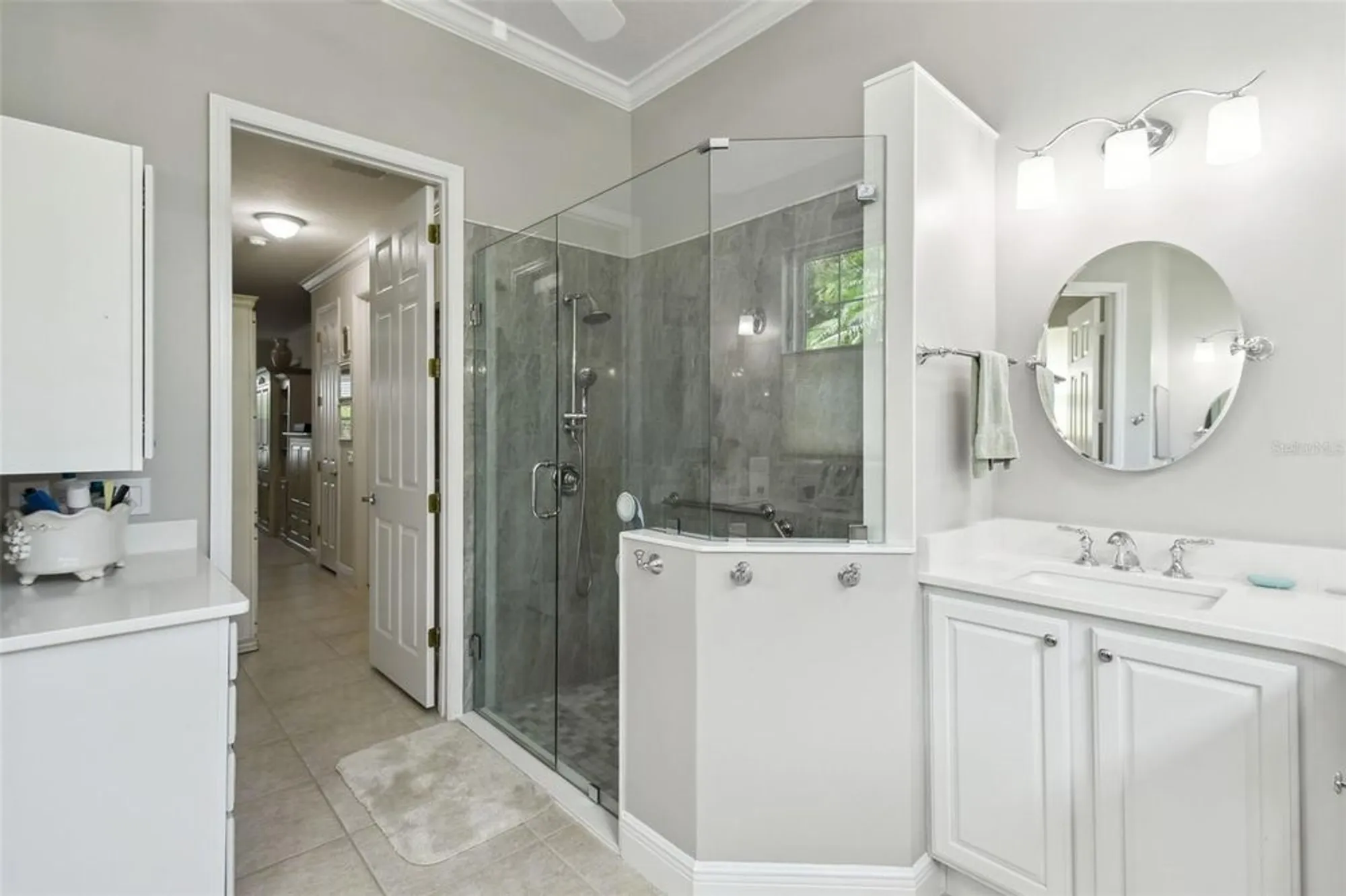 Property Slideshow image 22 of 61 | 201 largo dr, Kissimmee, FL, 34759
