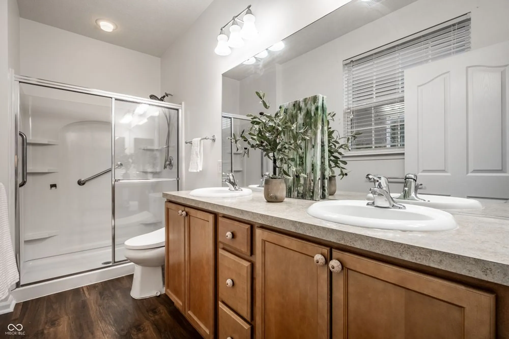 Property Slideshow image 11 of 25 | 15983 lambrusco way, Fishers, IN, 46037