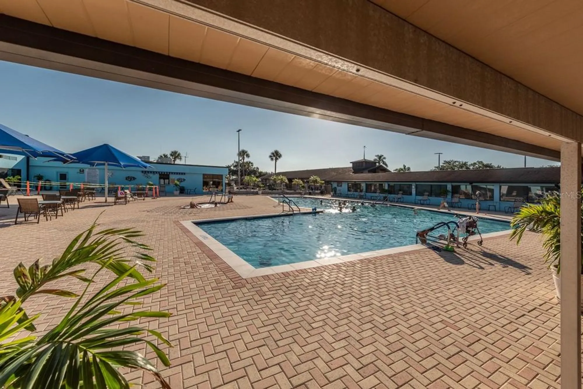 Property Slideshow image 29 of 39 | 904 sun key ct, Sun City Center, FL, 33573