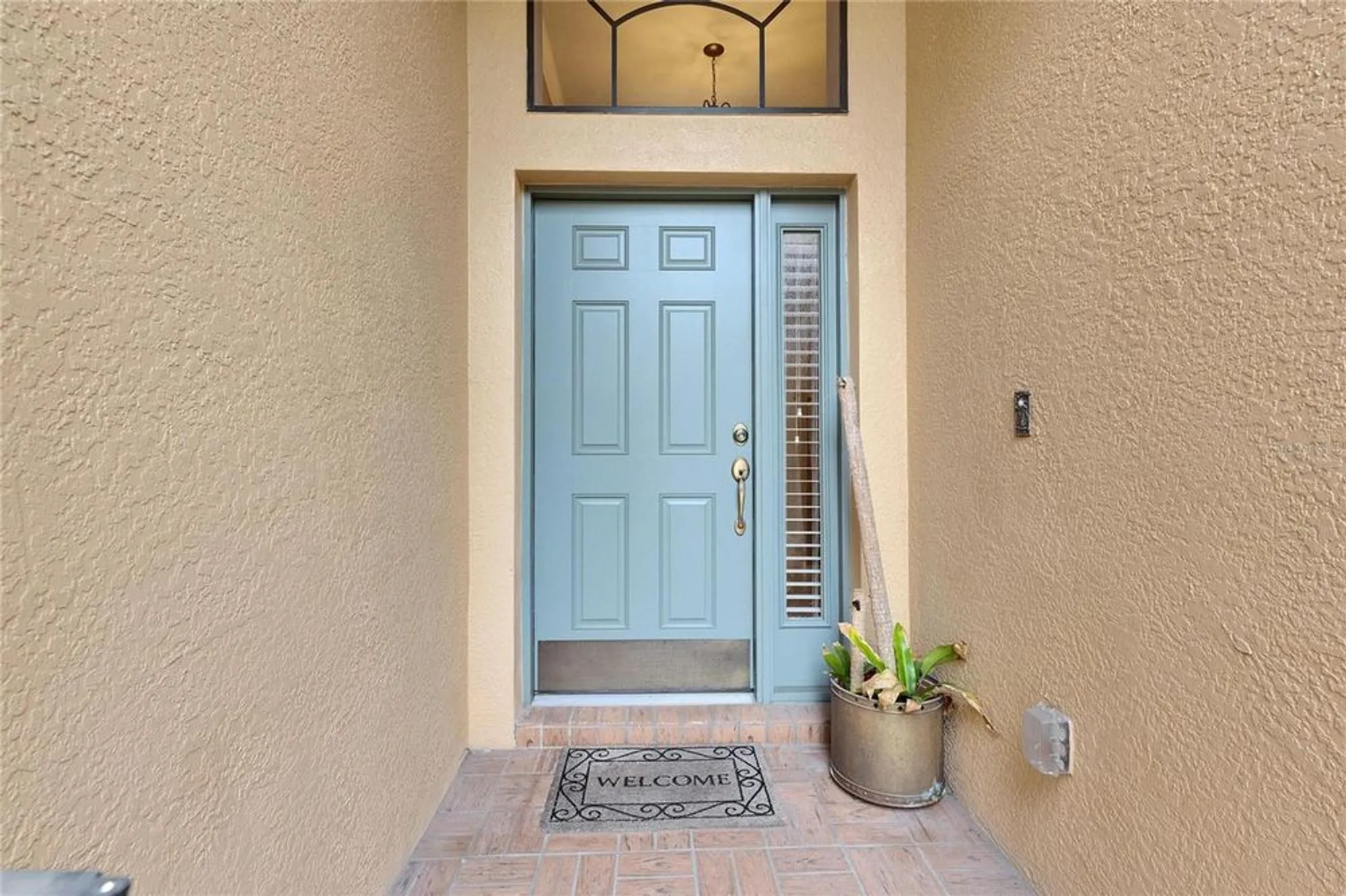 Property Slideshow image 10 of 97 | 144 silver falls dr, Apollo Beach, FL, 33572