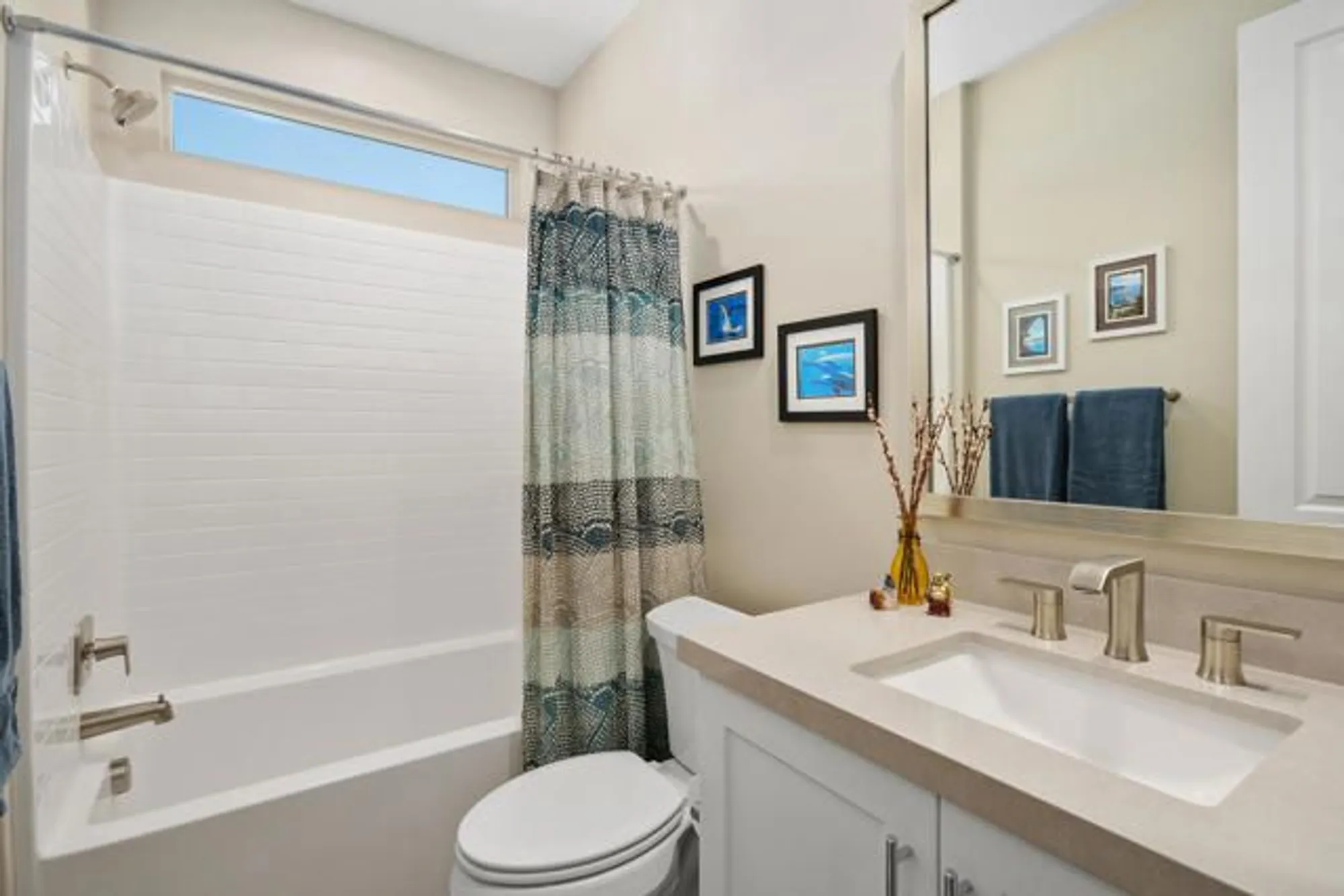 Property Slideshow image 14 of 42 | 82420 round valley dr, Indio, CA, 92201