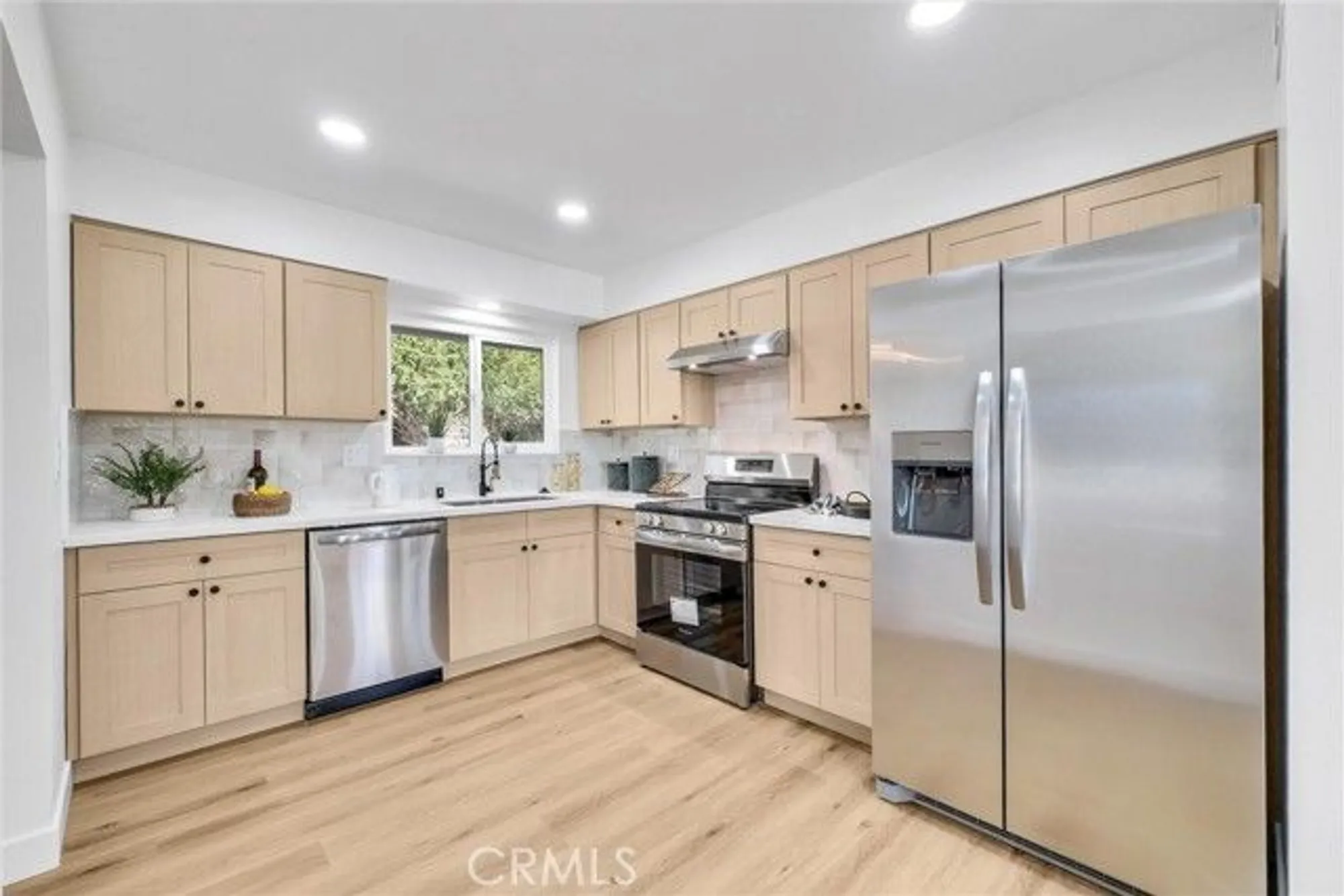 Property Slideshow image 9 of 31 | 25800 coombe hill dr, Menifee, CA, 92586