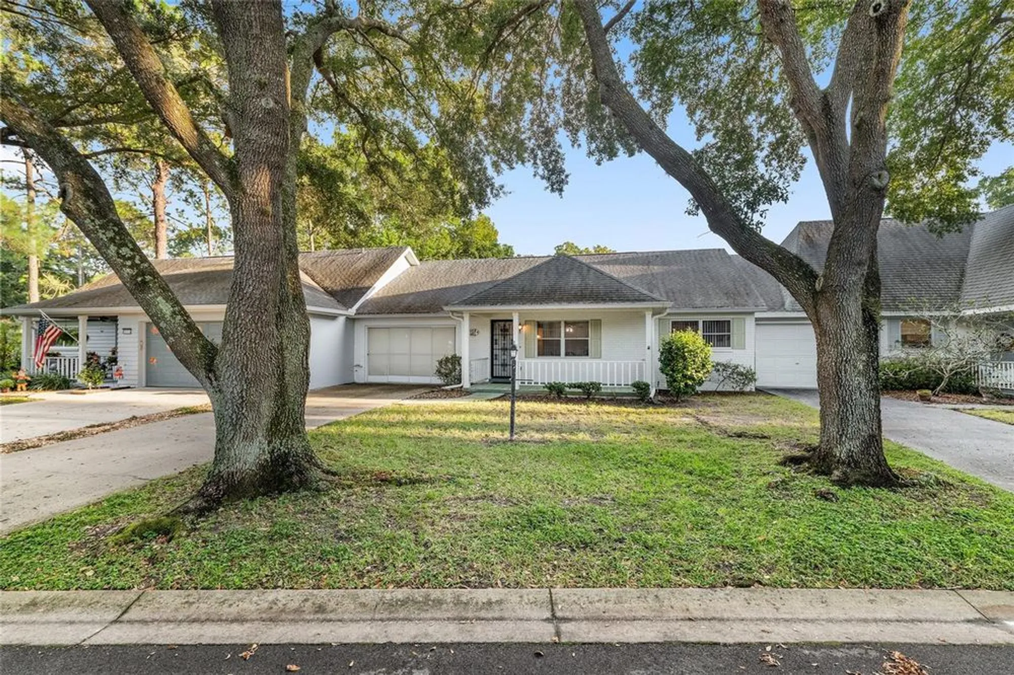 Property Slideshow image 2 of 51 | 8532 sw 93rd pl b, Ocala, FL, 34481