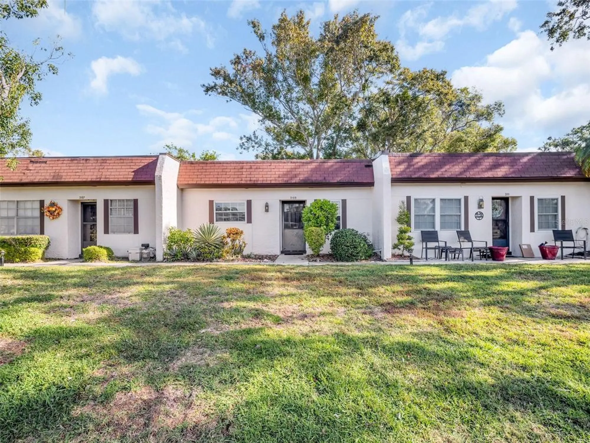 Property Slideshow image 39 of 62 | 3109 mission grove dr d, Palm Harbor, FL, 34684