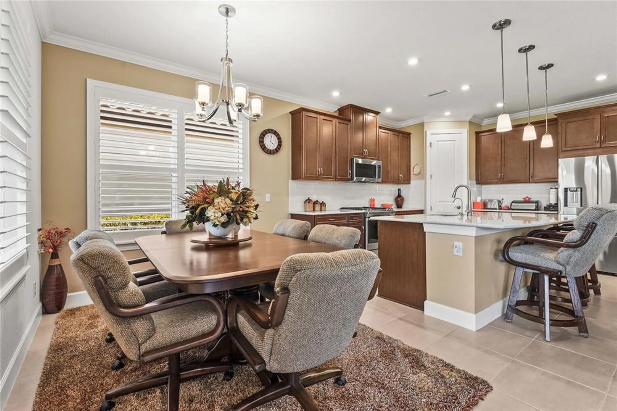 Property Slideshow image 19 of 84 | 6253 mesa gln, Bradenton, FL, 34203