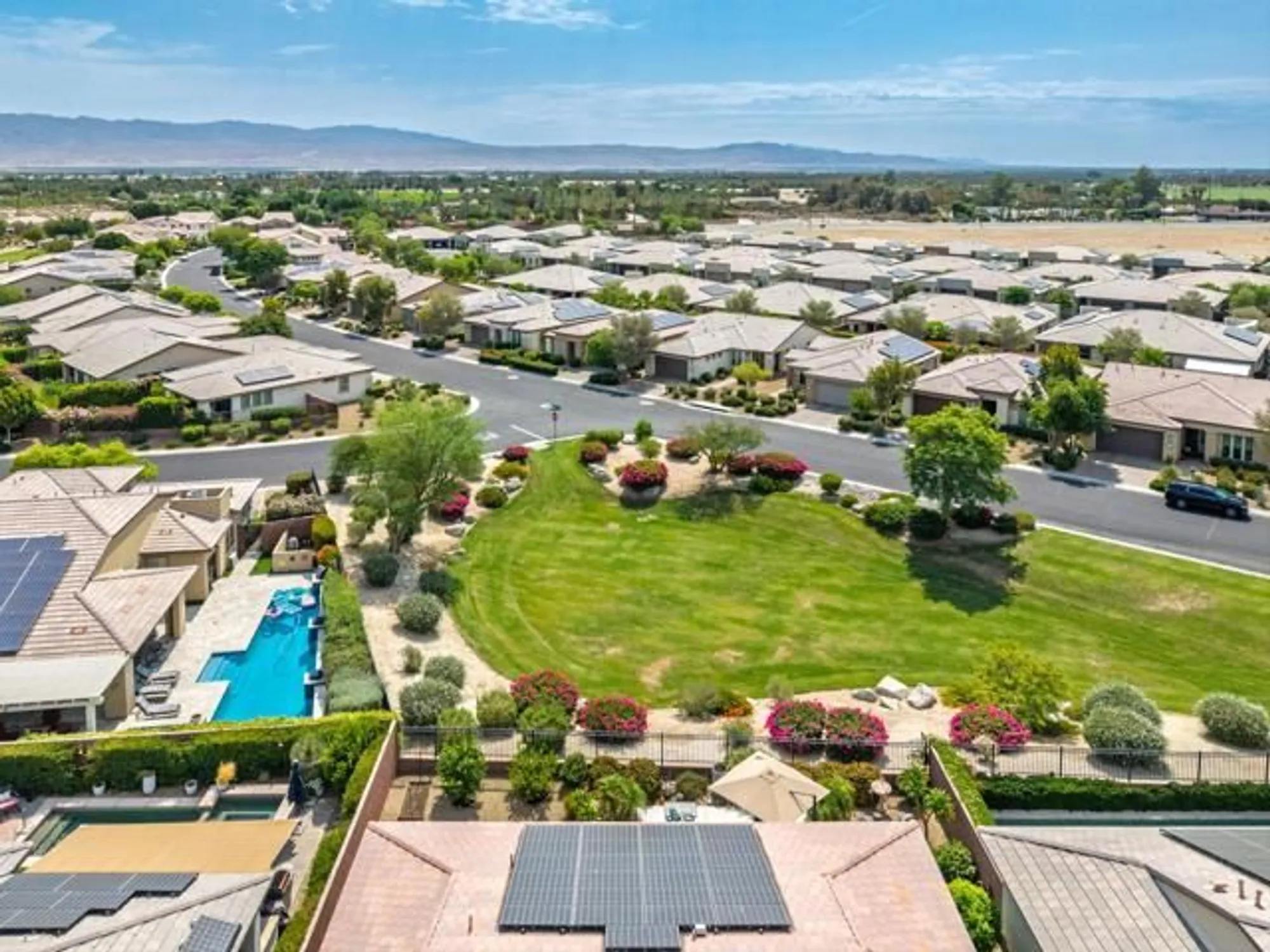 Property Slideshow image 15 of 61 | 51482 longmeadow st, Indio, CA, 92201