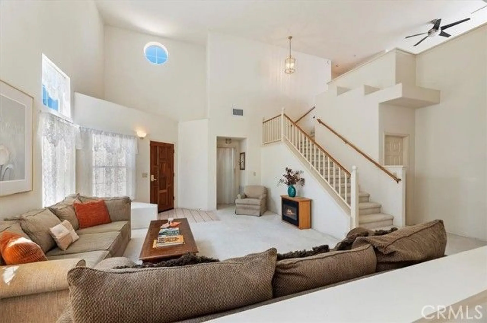 Property Slideshow image 8 of 52 | 40432 via siena, Murrieta, CA, 92562