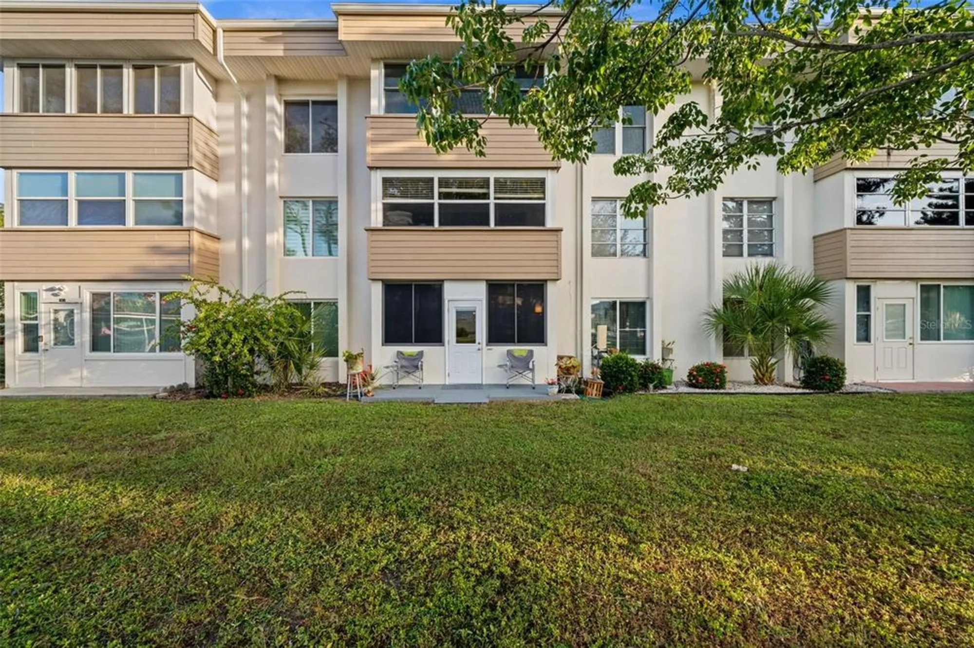 Property Slideshow image 23 of 39 | 21260 brinson ave apt 106, Port Charlotte, FL, 33952