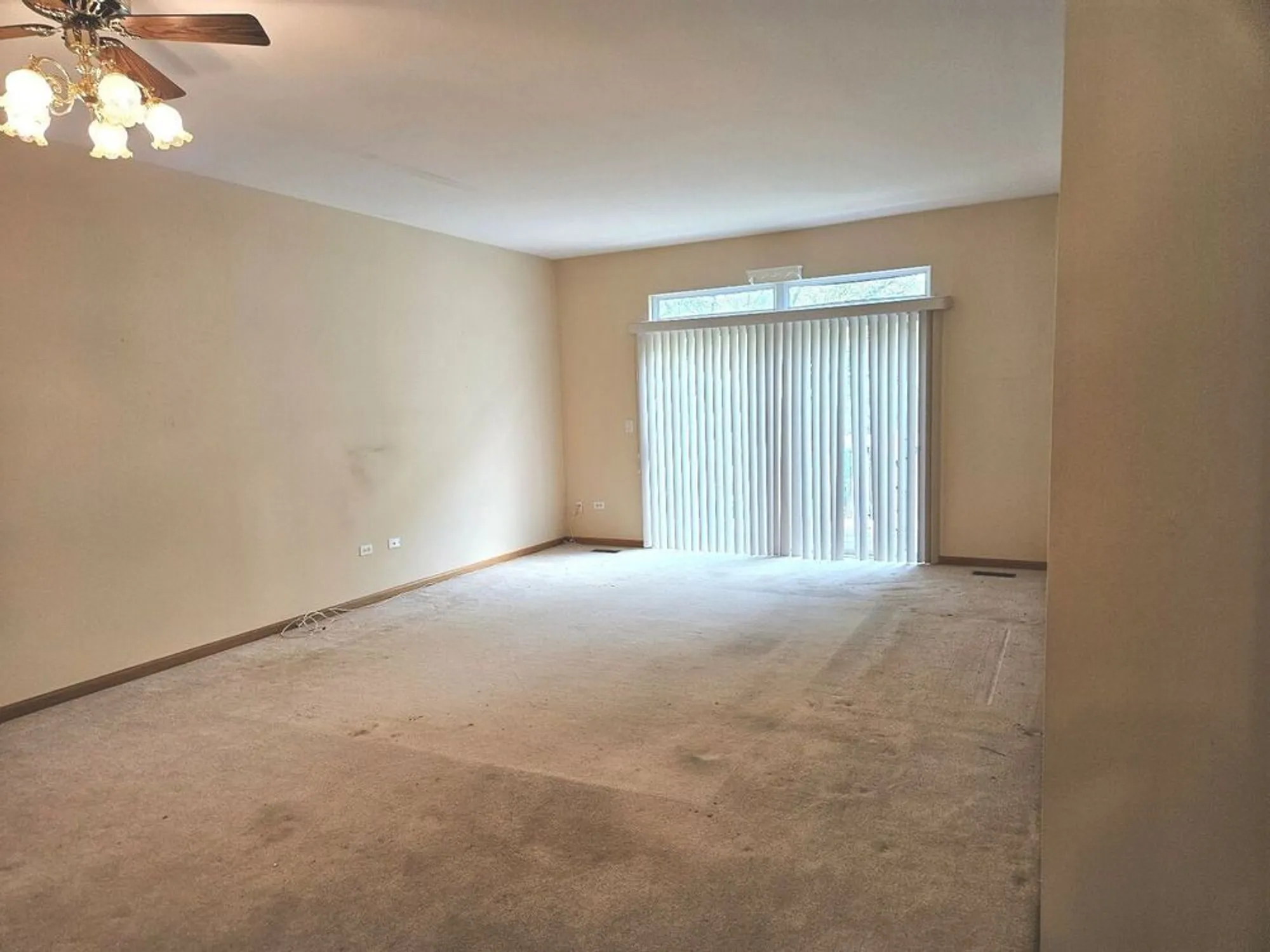 Property Slideshow image 2 of 10 | 20944 w blossom ln, Plainfield, IL, 60544