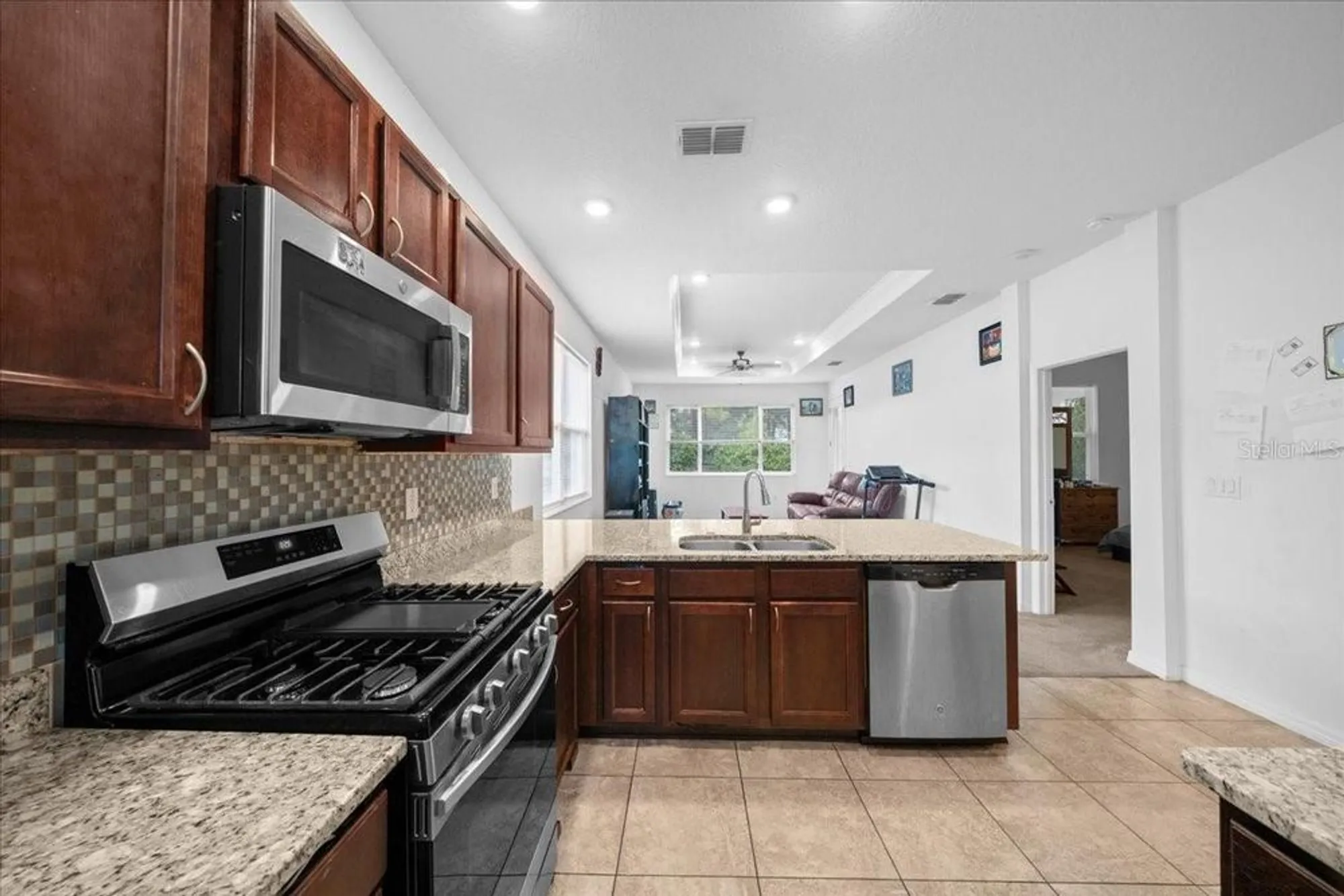 Property Slideshow image 6 of 25 | 8334 sw 79th cir, Ocala, FL, 34476