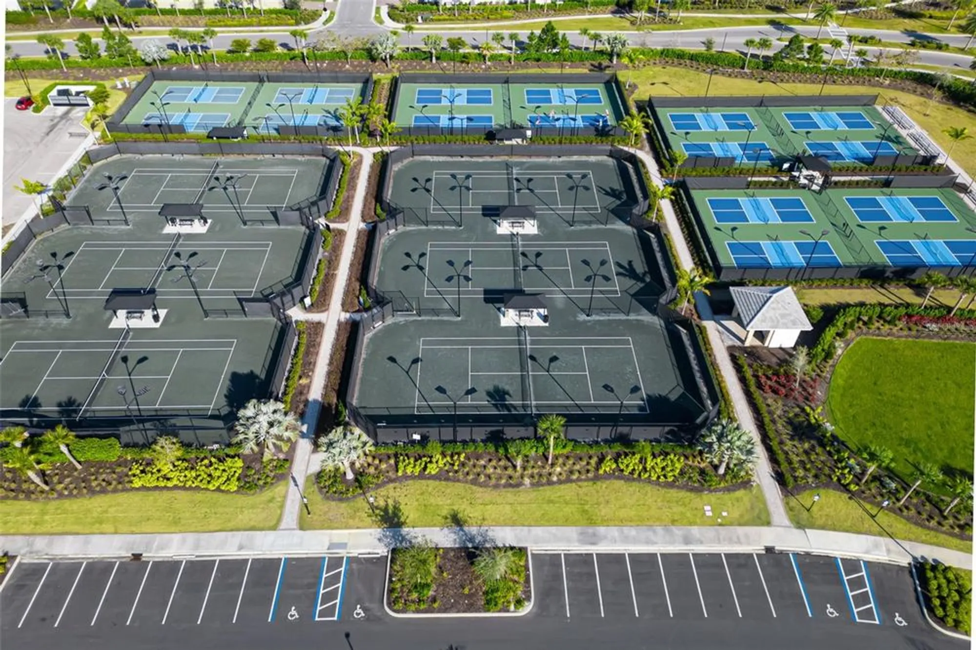 Property Slideshow image 52 of 73 | 16127 fortezza dr, Bradenton, FL, 34211