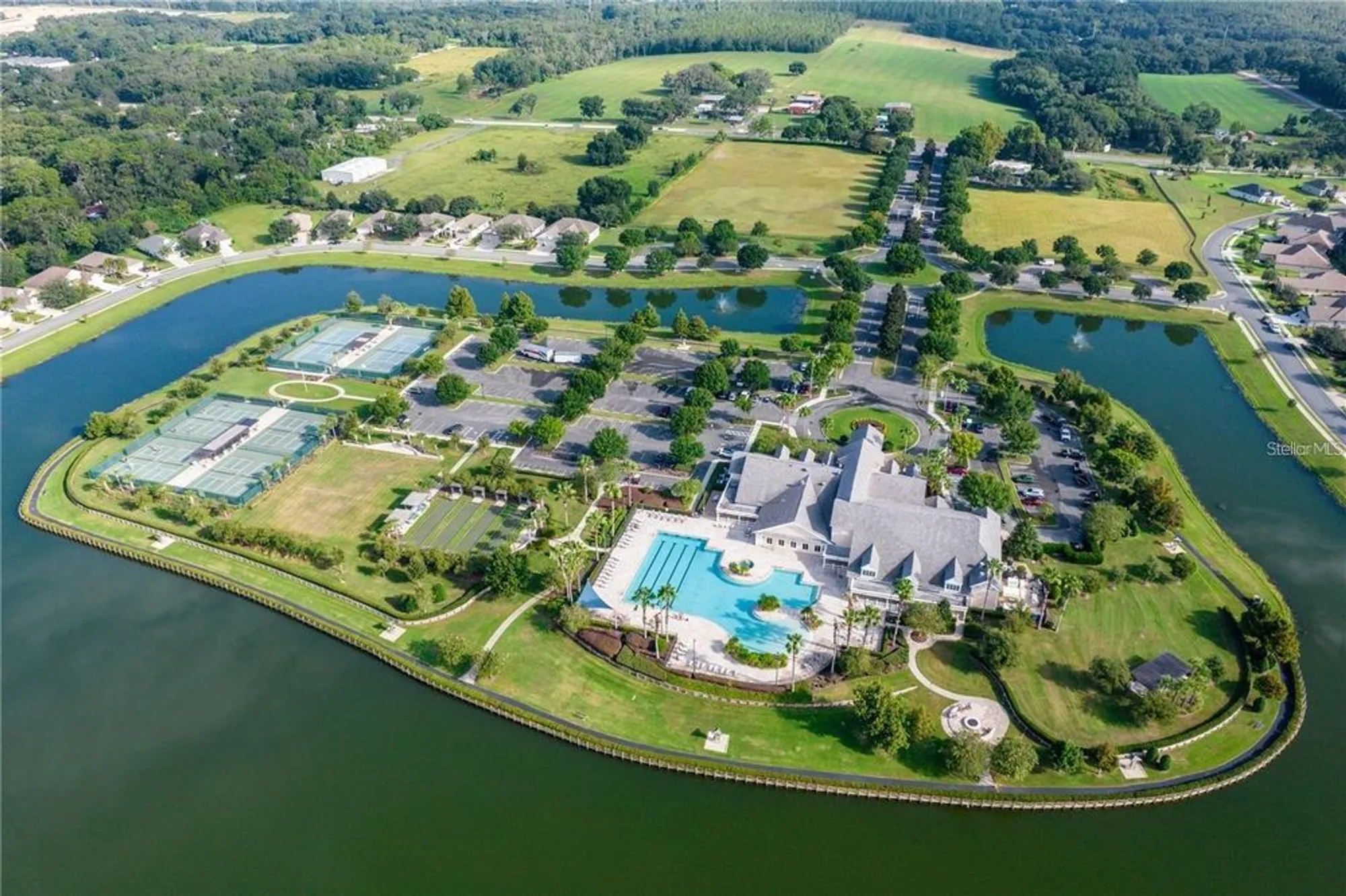 Property Slideshow image 49 of 63 | 8252 bridgeport bay cir, Mount Dora, FL, 32757