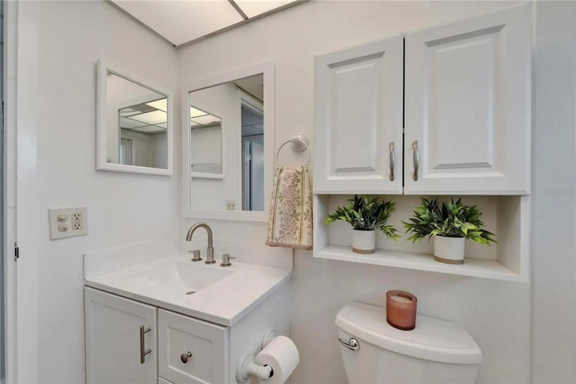 Property Slideshow image 26 of 32 | 302 andover pl s # g156, Sun City Center, FL, 33573