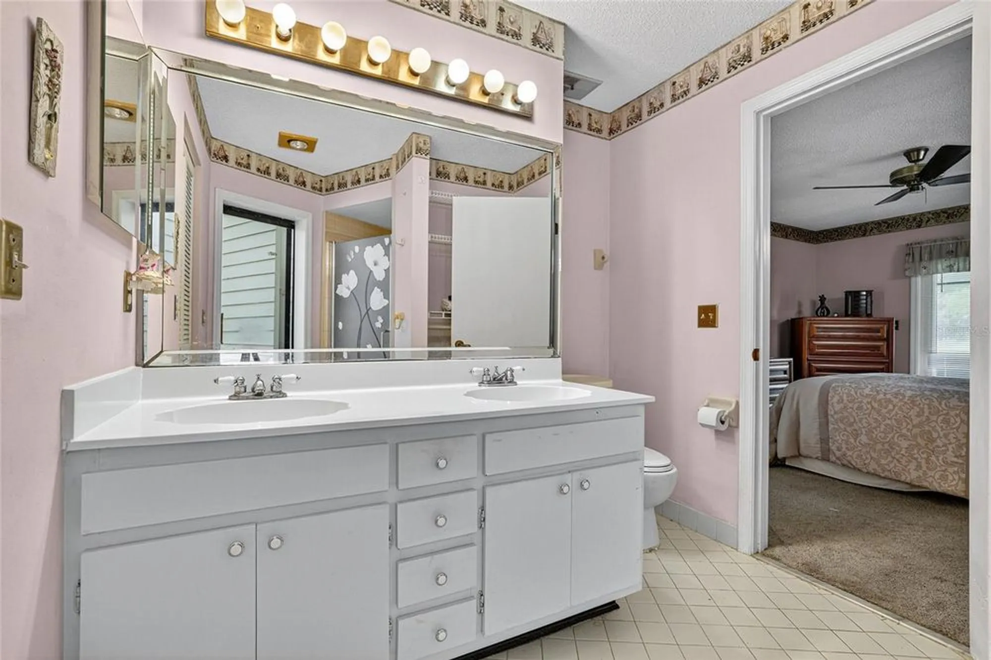 Property Slideshow image 17 of 62 | 148 bob white ct 1480, Daytona Beach, FL, 32119
