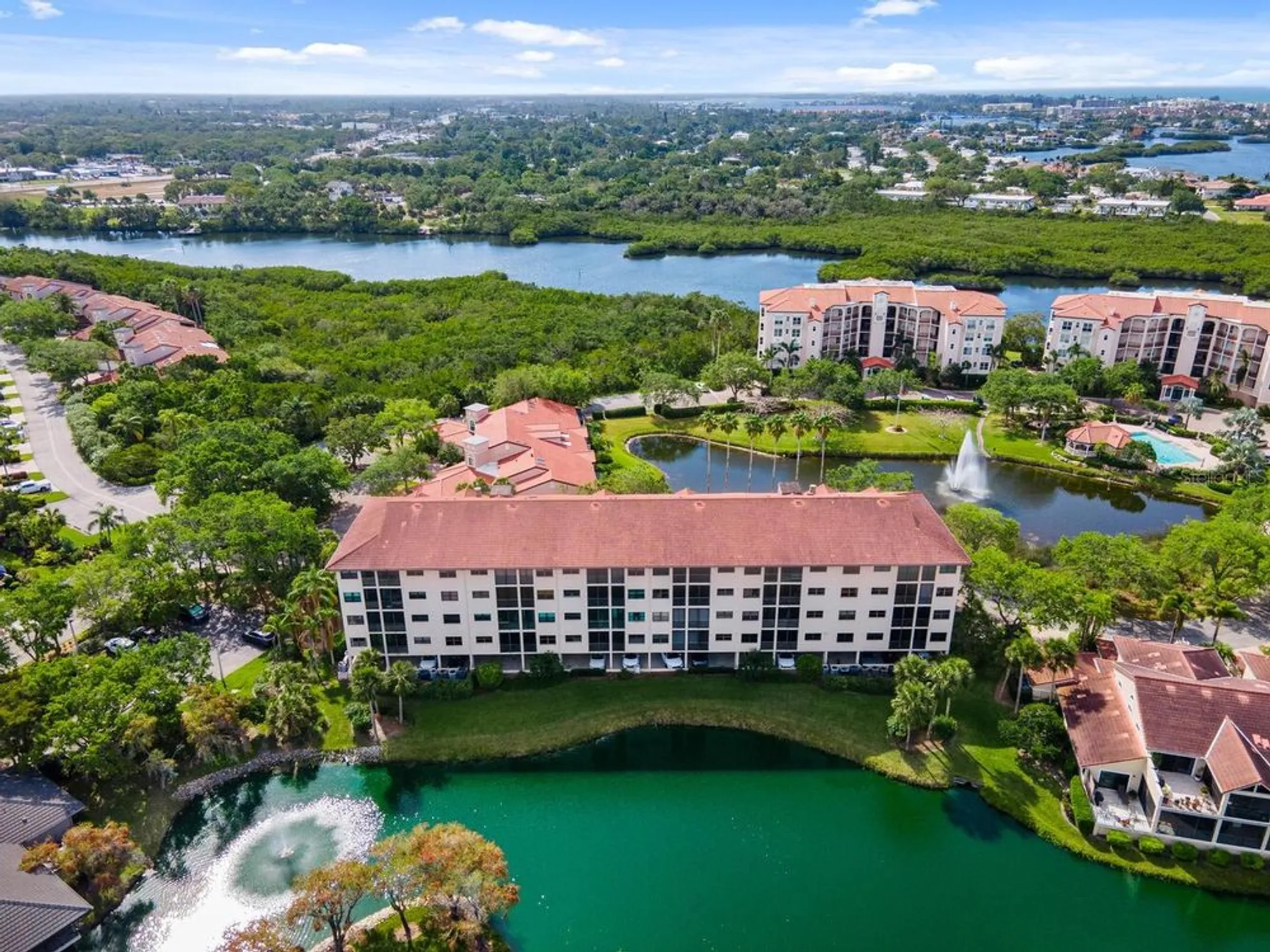 Property Slideshow image 50 of 52 | 5400 eagles point cir apt 405, Sarasota, FL, 34231