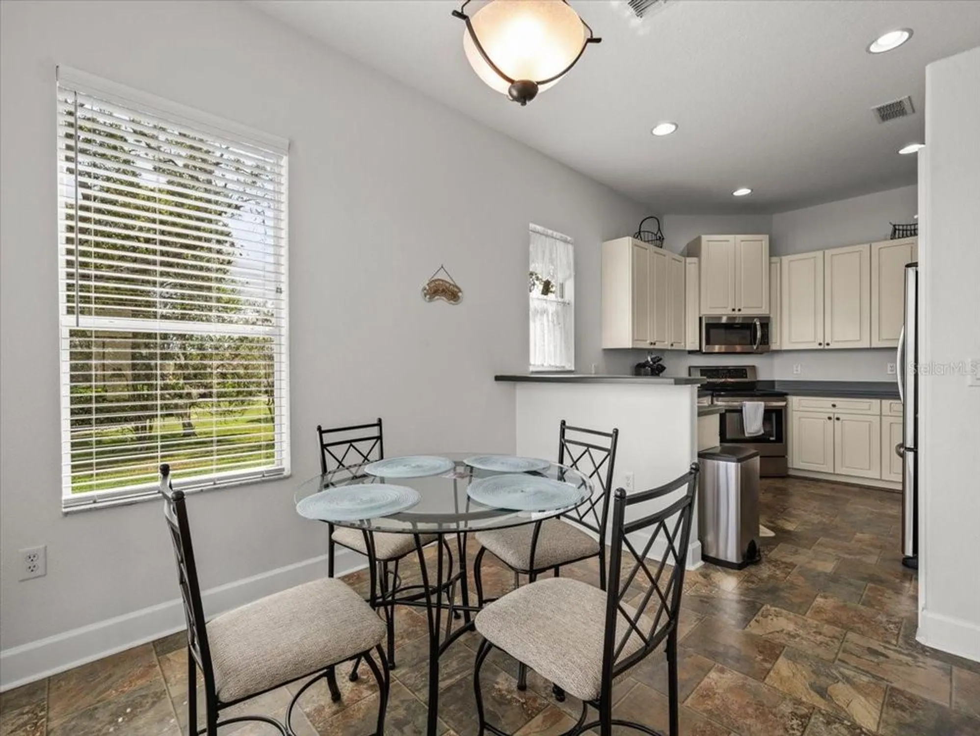 Property Slideshow image 26 of 62 | 9226 penelope dr, Weeki Wachee, FL, 34613