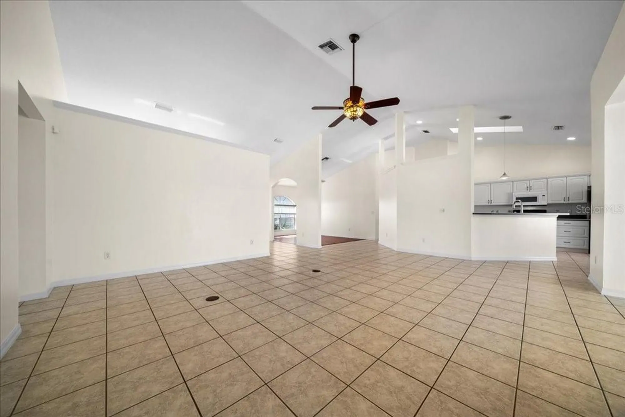 Property Slideshow image 13 of 47 | 5625 sw 85th pl, Ocala, FL, 34476