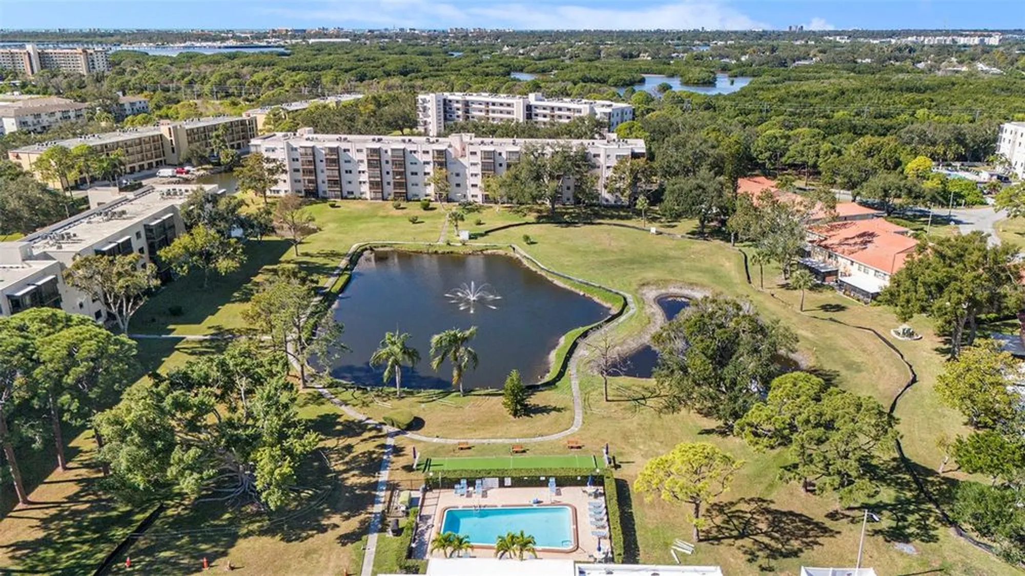 Property Slideshow image 32 of 35 | 5971 terrace park dr n unit 307, St Petersburg, FL, 33709