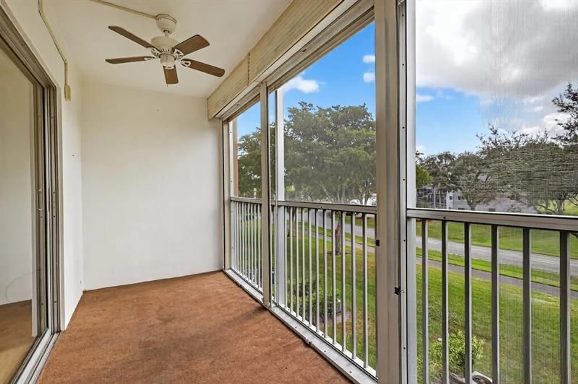 Property Slideshow image 4 of 42 | 12750 sw 4th ct 307j, Pembroke Pines, FL, 33027