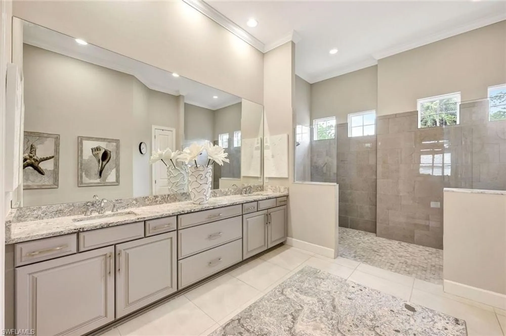 Property Slideshow image 18 of 50 | 11451 venetian lagoon dr, Fort Myers, FL, 33913