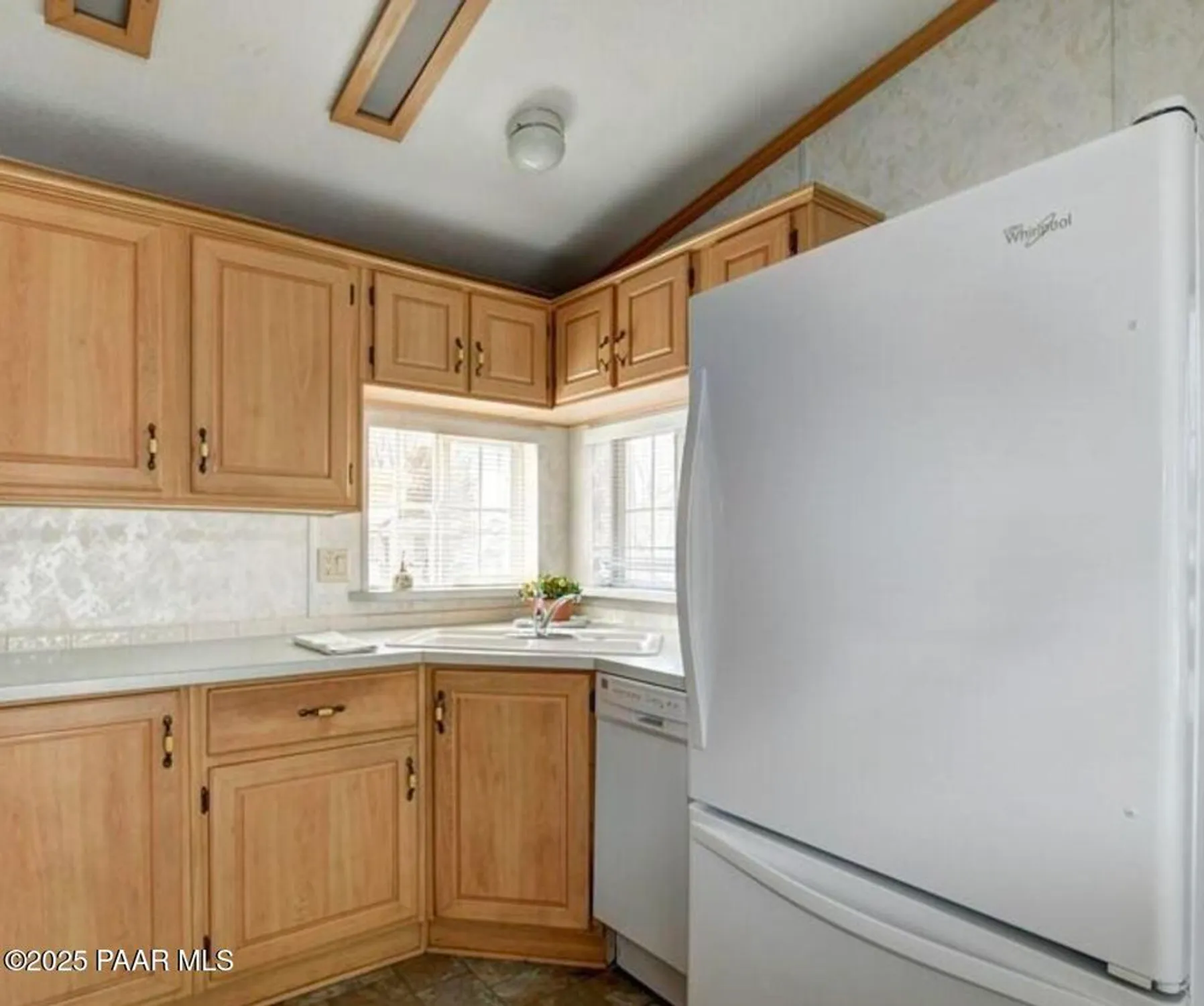 Property Slideshow image 6 of 22 | 885 n mesquite tree dr, Prescott Valley, AZ, 86327