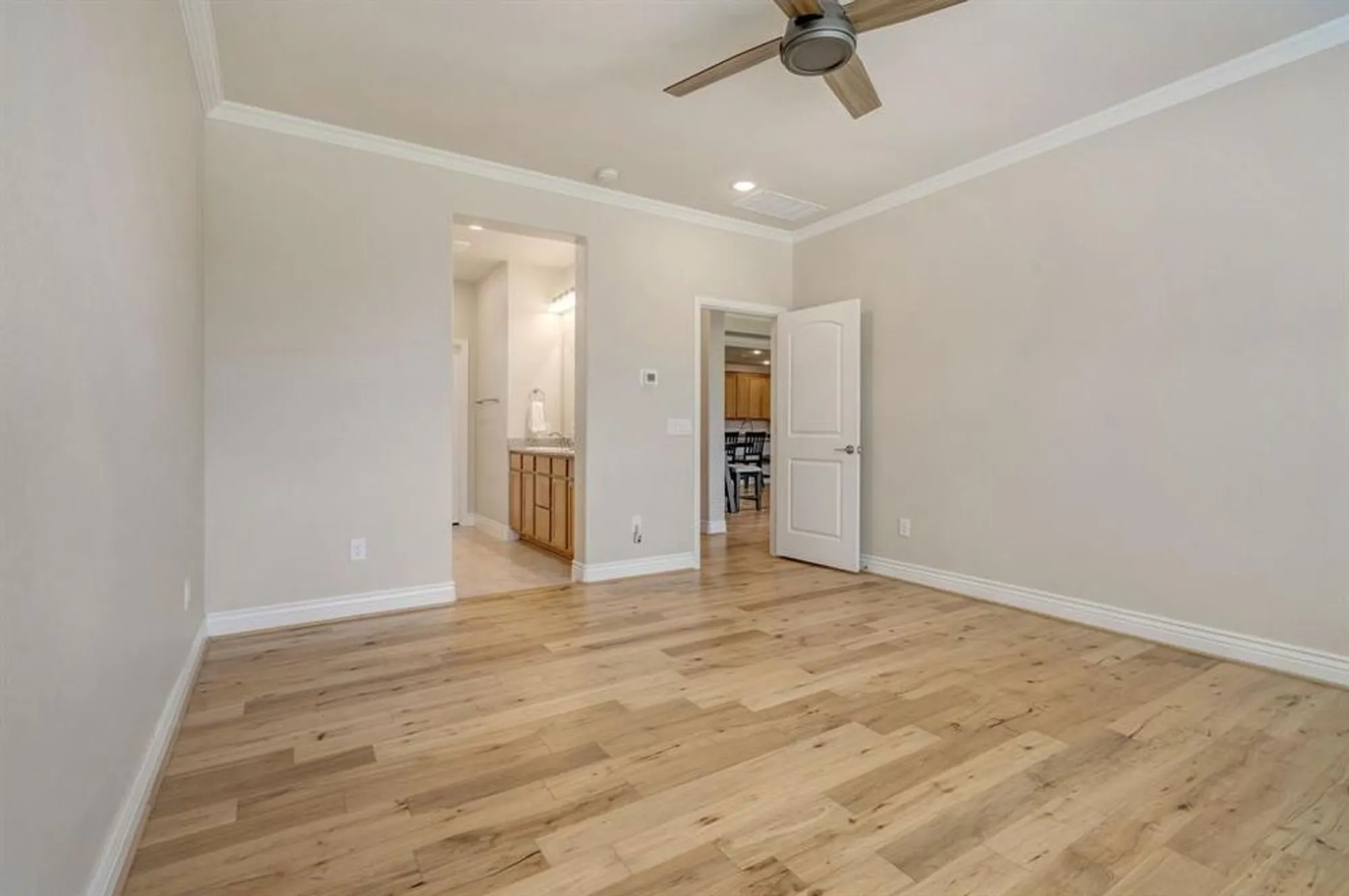 Property Slideshow image 17 of 32 | 9625 heartwood dr, Denton, TX, 76207