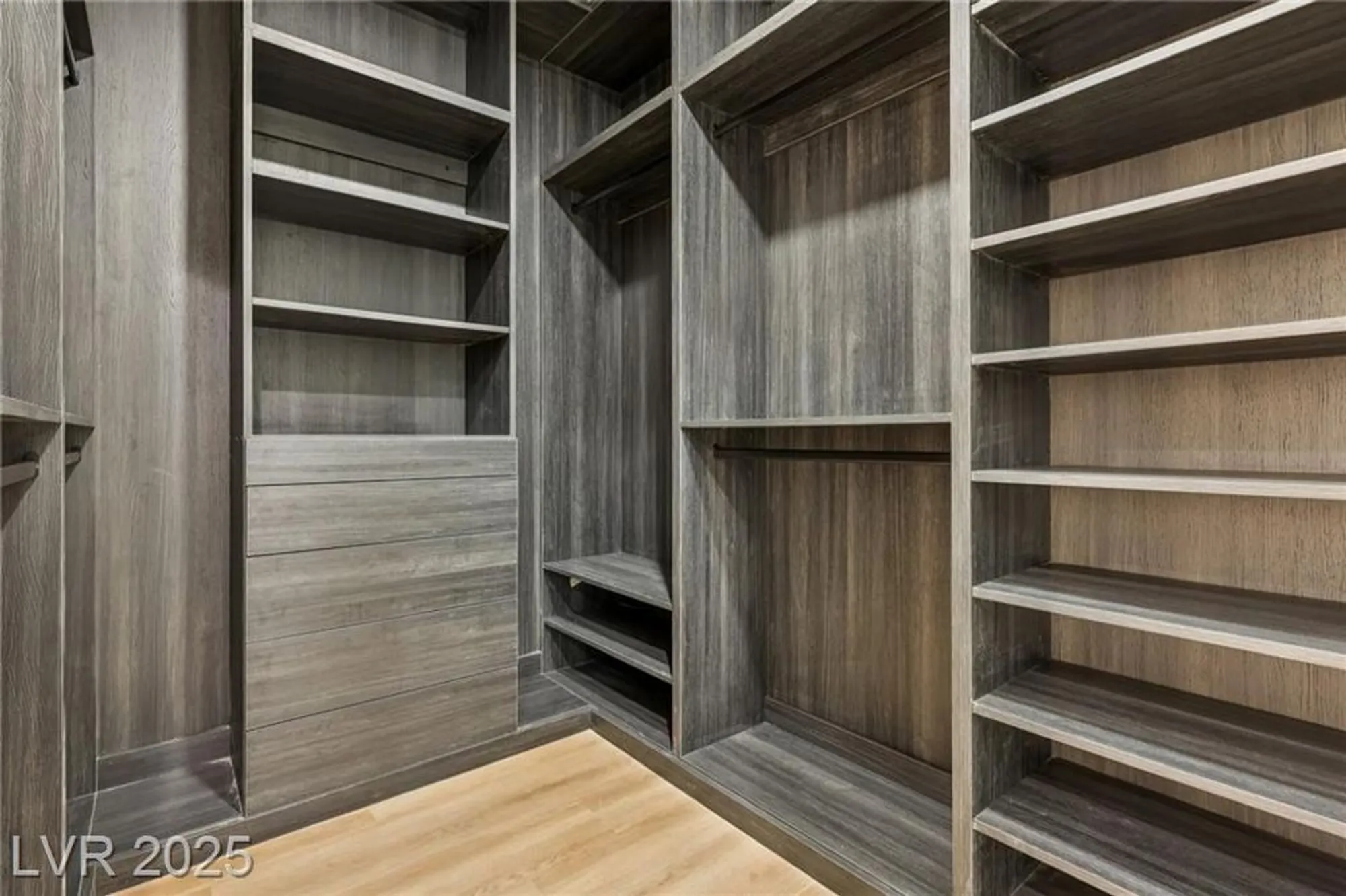 Property Slideshow image 60 of 96 | 10480 premia pl, Las Vegas, NV, 89135