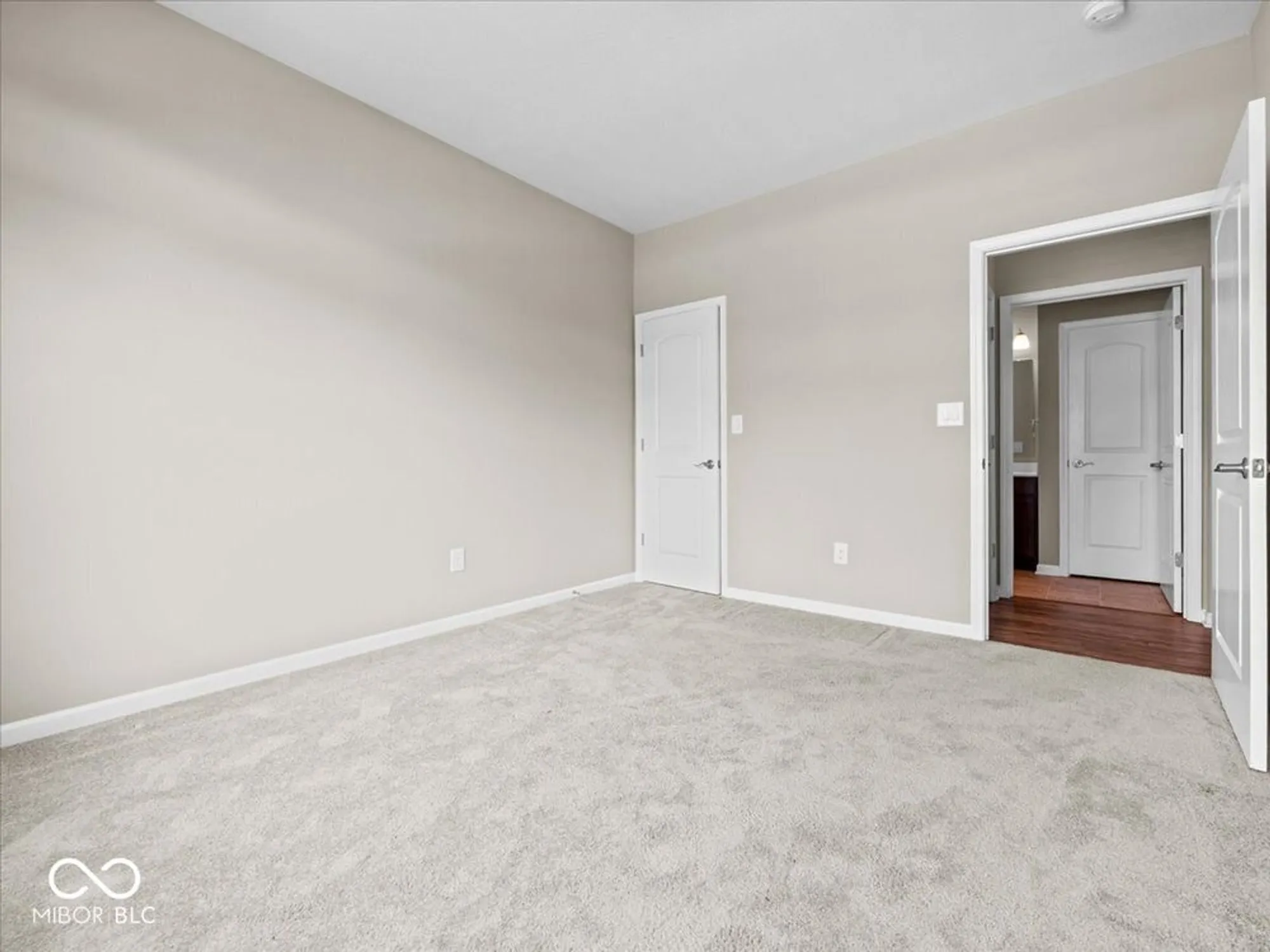 Property Slideshow image 29 of 38 | 8750 twain ln, Indianapolis, IN, 46239