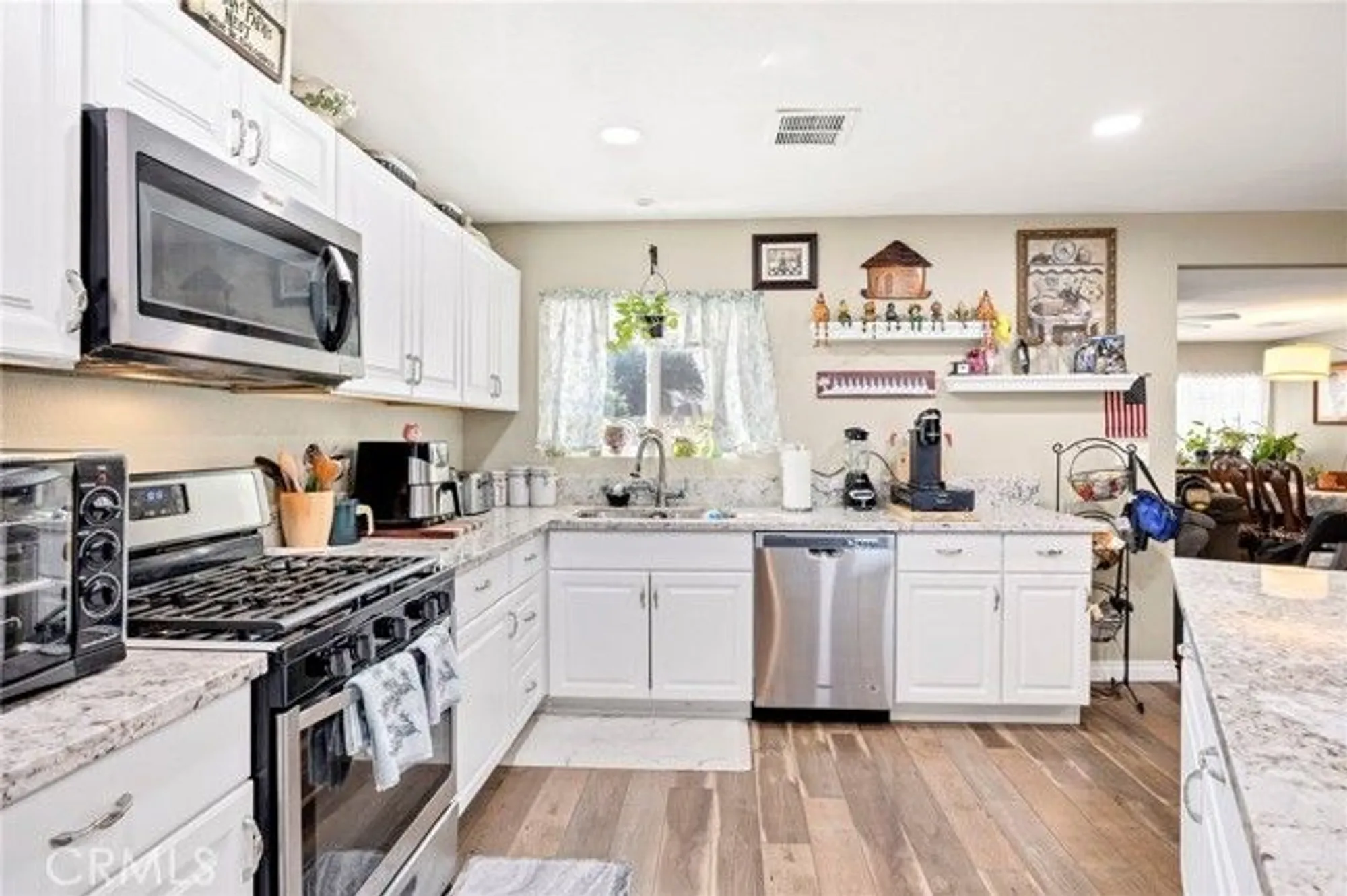Property Slideshow image 8 of 31 | 26437 sun city blvd, Menifee, CA, 92586