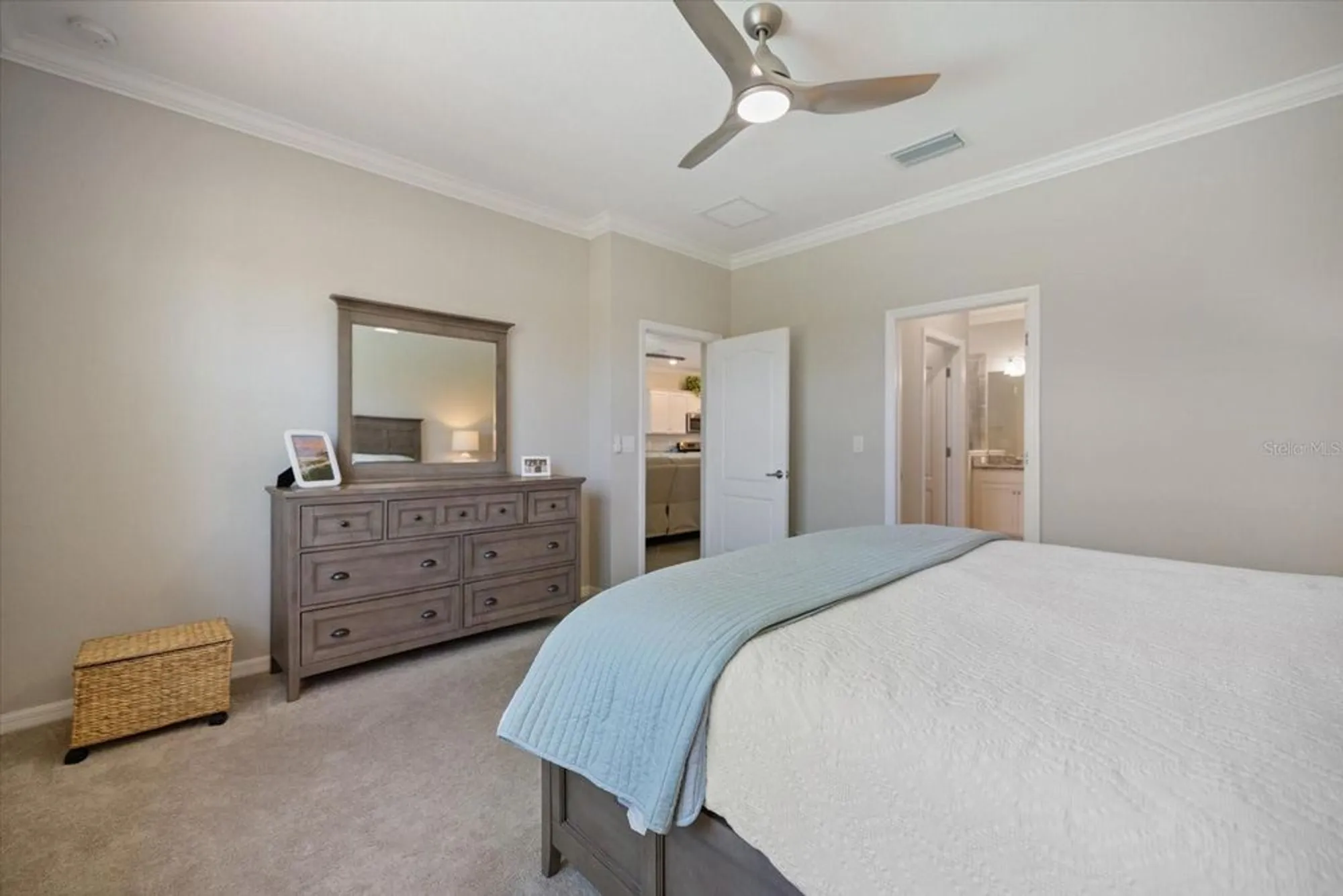 Property Slideshow image 24 of 65 | 10209 fiddlewood dr, Venice, FL, 34293