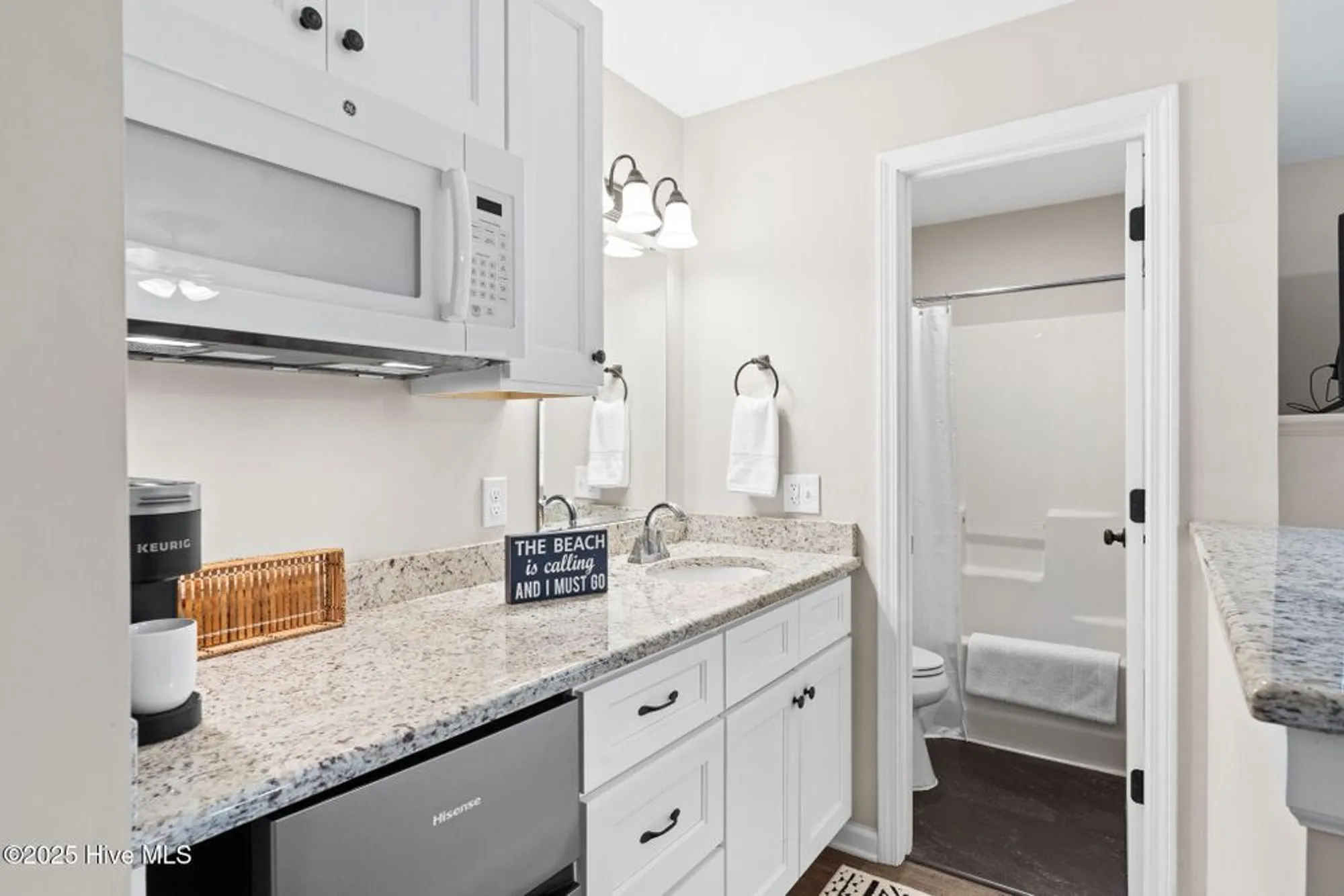 Property Slideshow image 25 of 75 | 3350 club villa dr 2104, Southport, NC, 28461