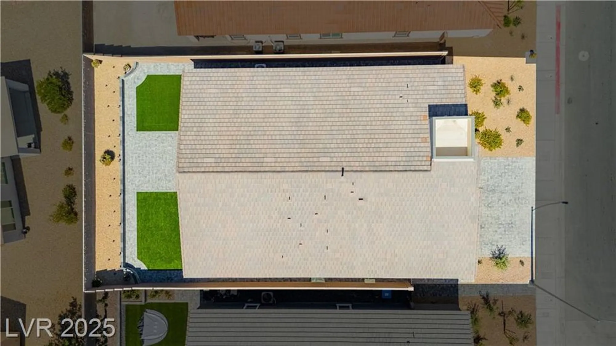 Property Slideshow image 39 of 47 | 7511 phoenix falls st, North Las Vegas, NV, 89084