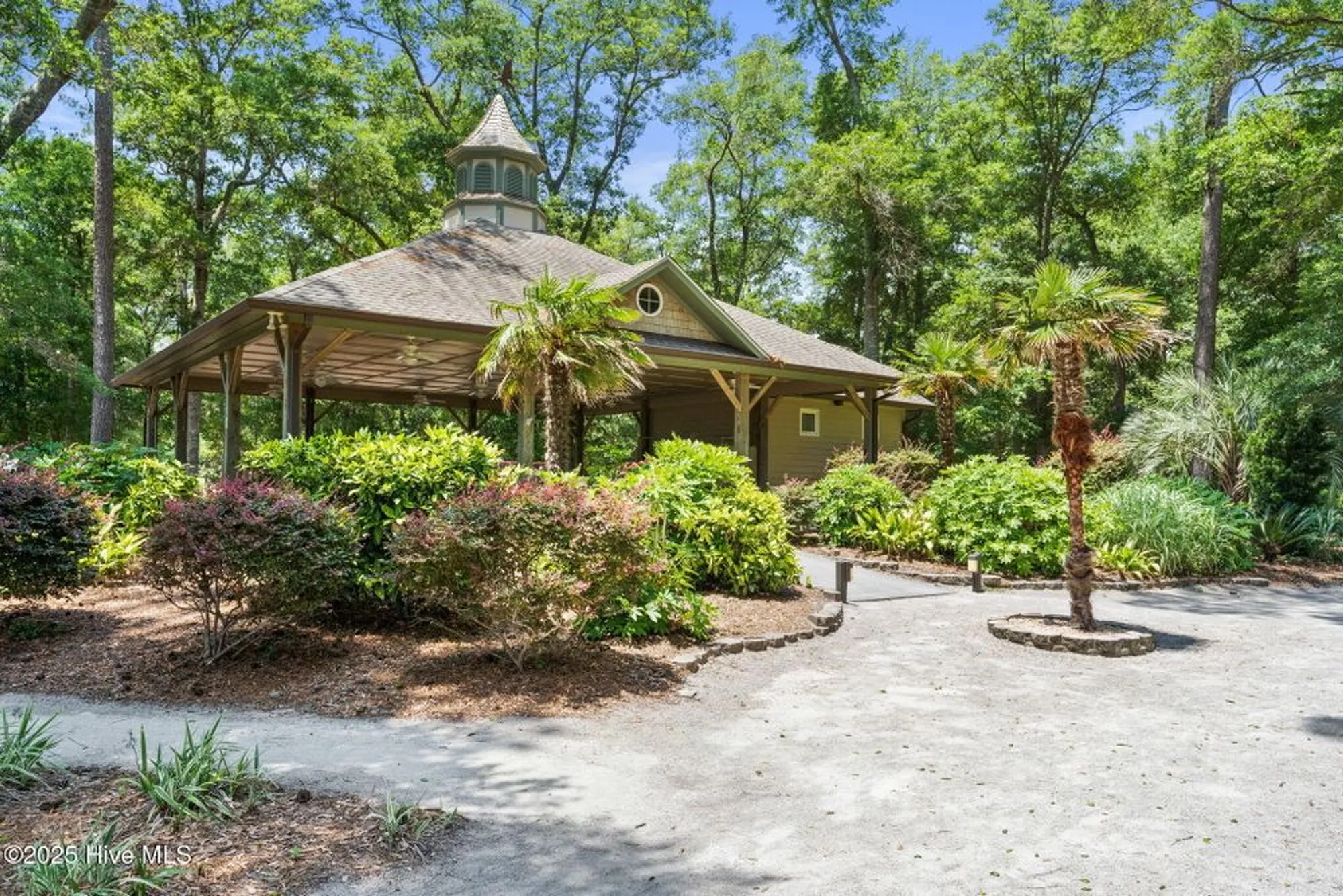 Property Slideshow image 107 of 129 | 4111 wyndmere dr, Southport, NC, 28461