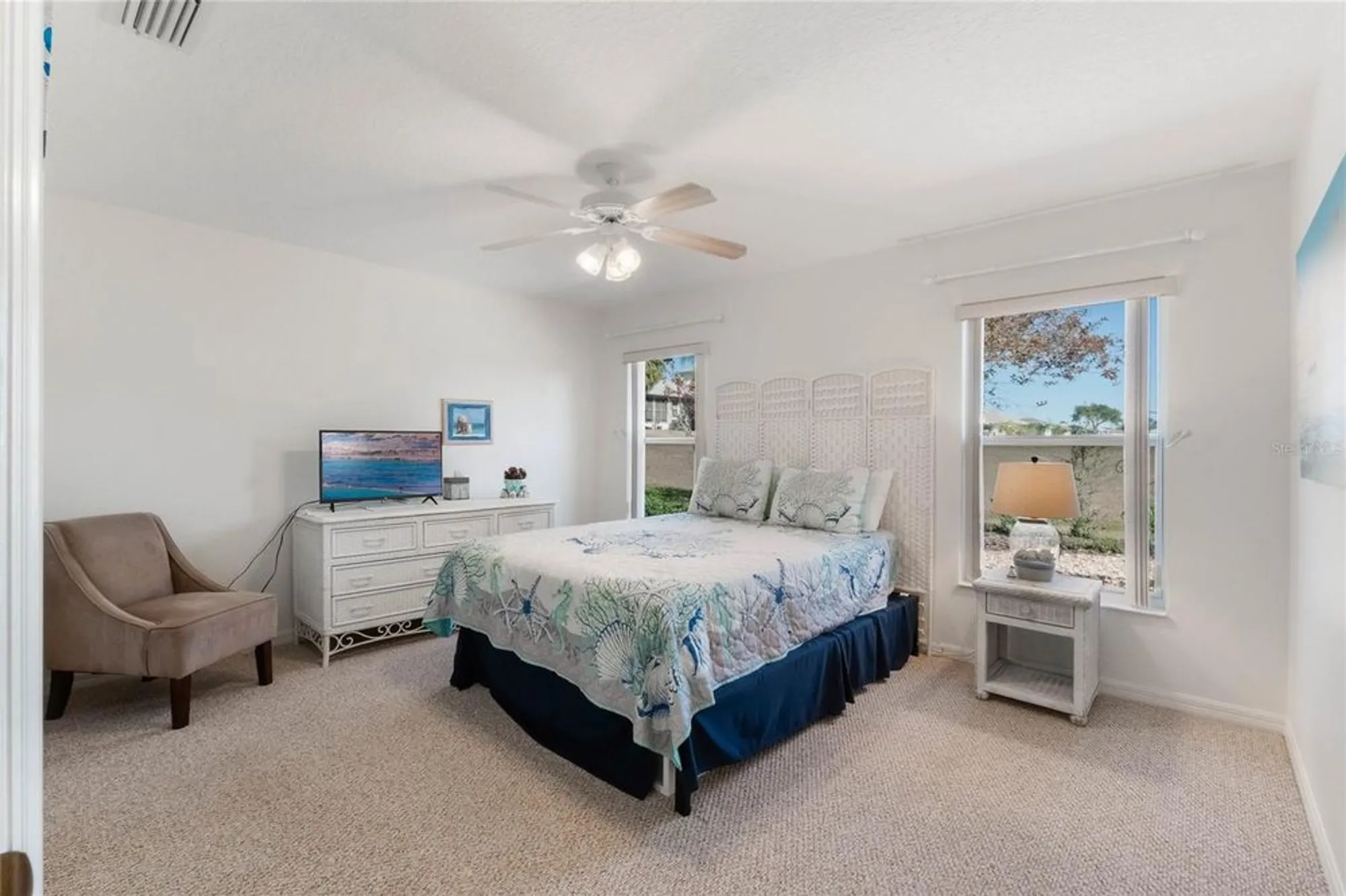 Property Slideshow image 28 of 65 | 5502 bounty cir, Tavares, FL, 32778