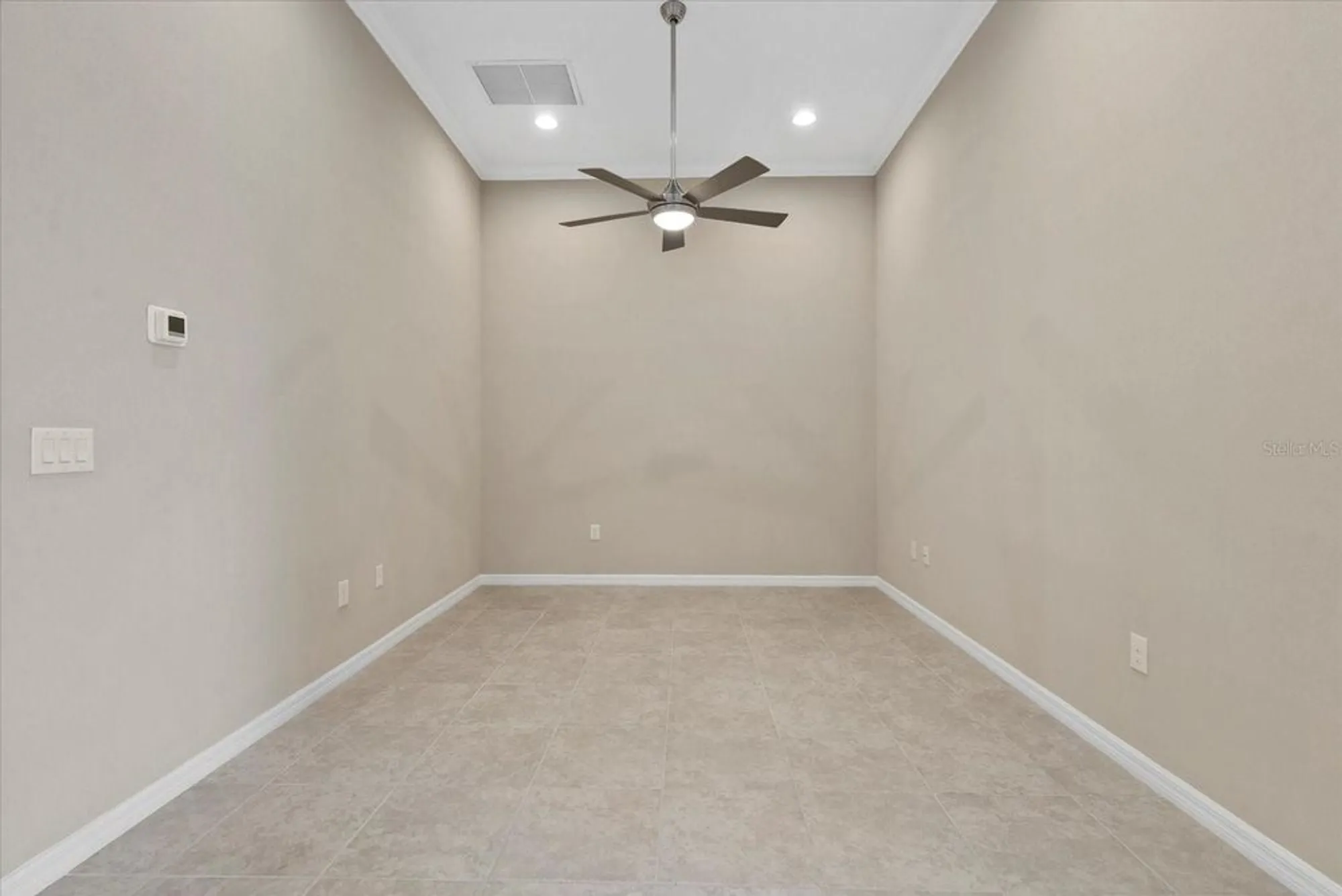 Property Slideshow image 15 of 47 | 12401 osorio ct 203, Sarasota, FL, 34238