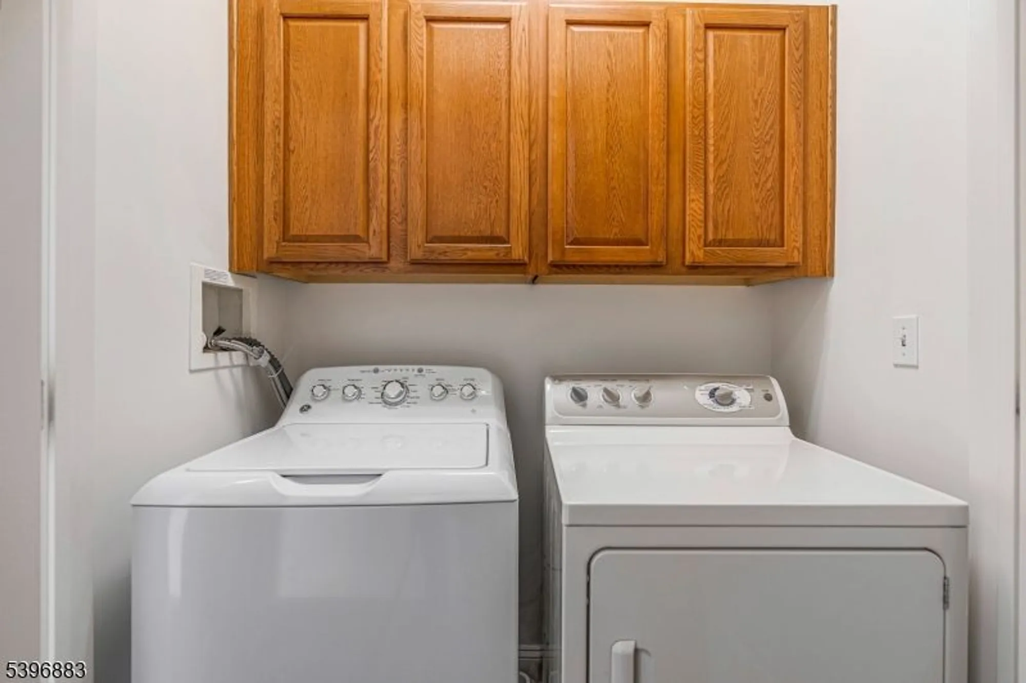 Property Slideshow image 19 of 32 | 353 victoria dr, Bridgewater, NJ, 08807