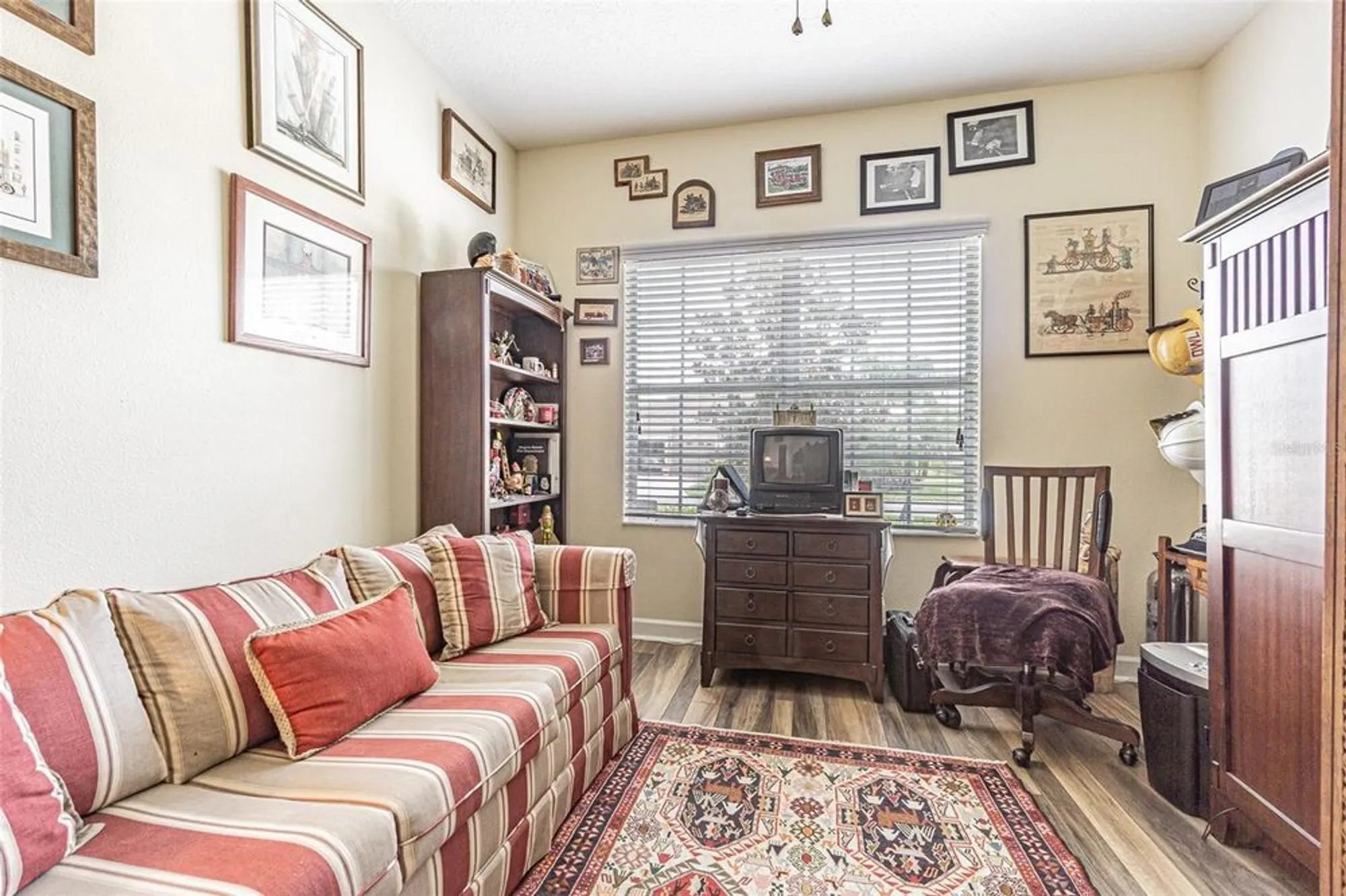 Property Slideshow image 18 of 85 | 10661 belmullet dr, San Antonio, FL, 33576