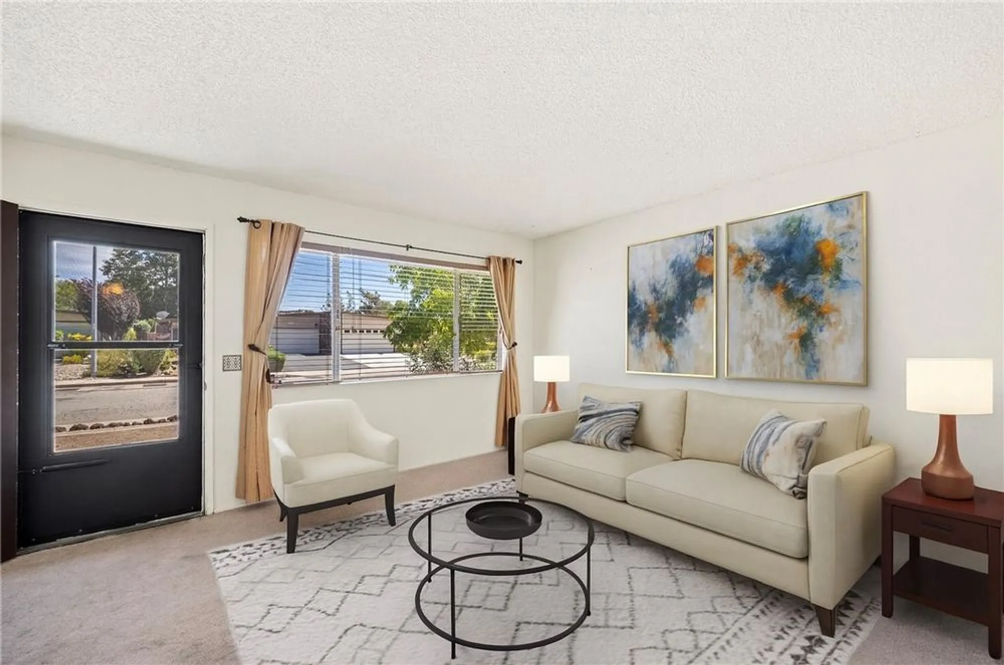 Property Slideshow image 3 of 25 | 1719 lark ellen dr, Paso Robles, CA, 93446