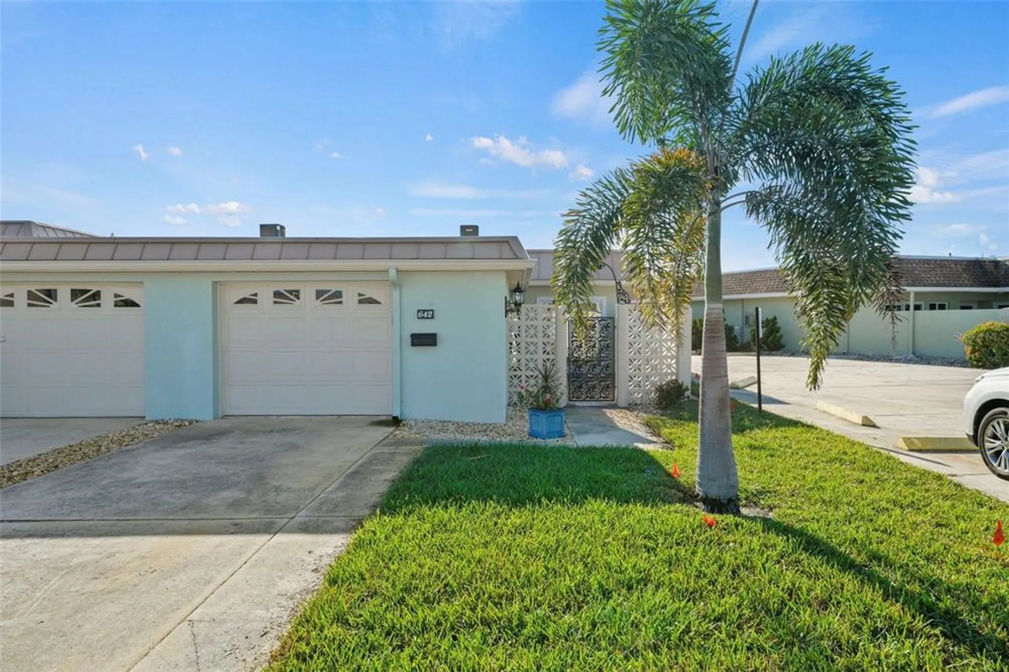 Property Slideshow image 6 of 54 | 642 boca ciega point blvd s, St Petersburg, FL, 33708