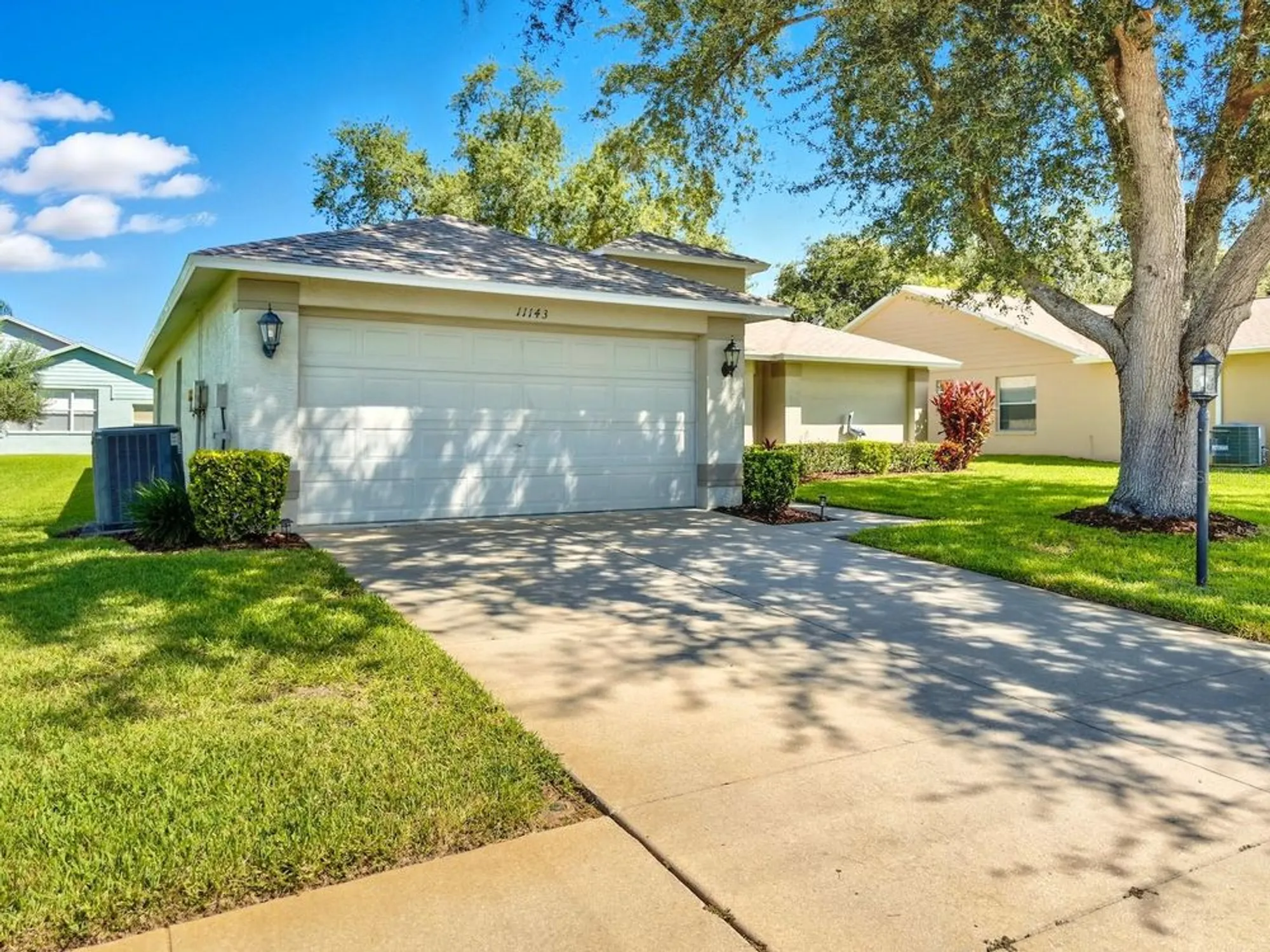 Property Slideshow image 2 of 64 | 11143 brooklawn dr, Hudson, FL, 34667