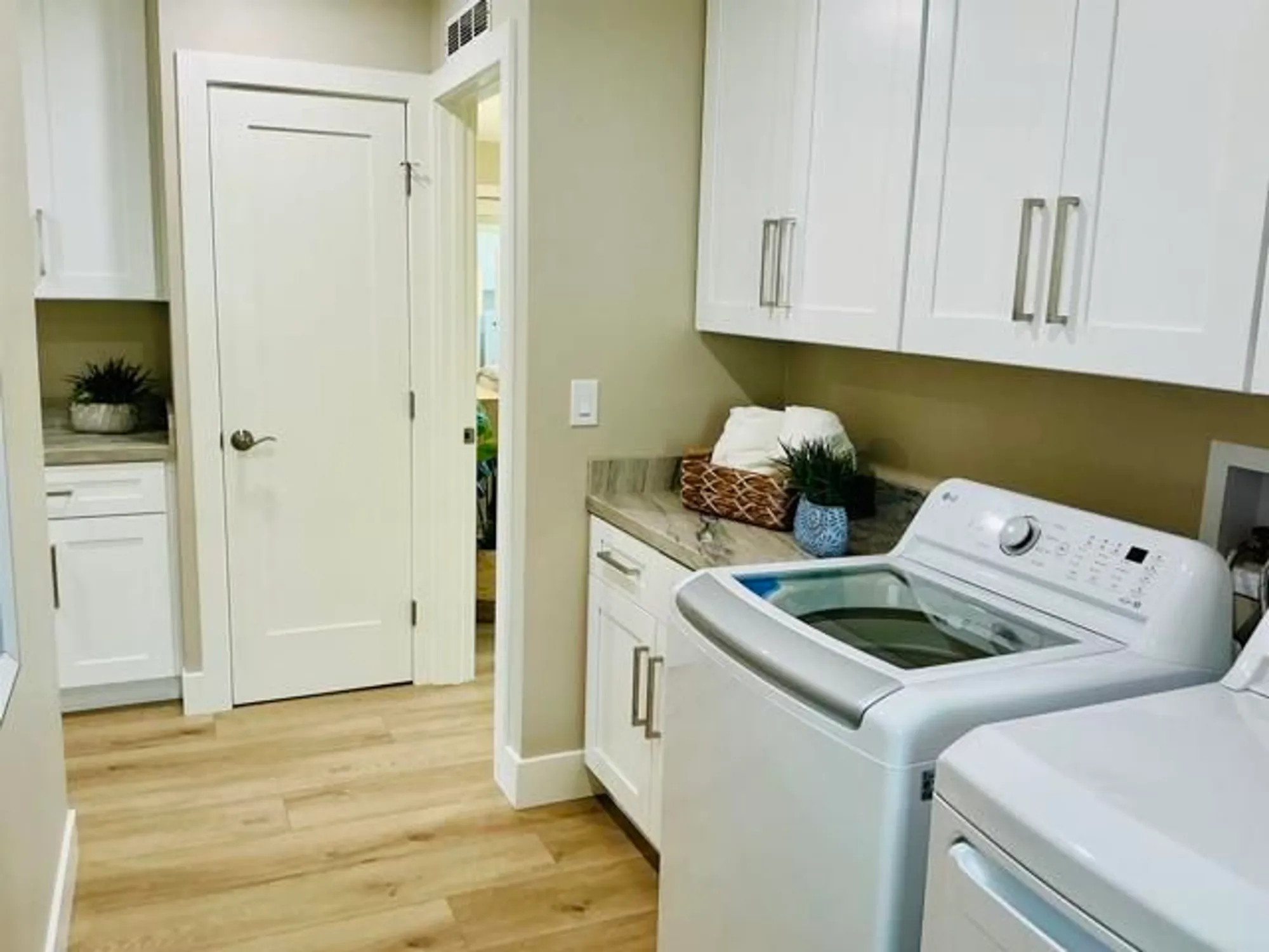 Property Slideshow image 23 of 74 | 3445 don ortega dr, Carlsbad, CA, 92010