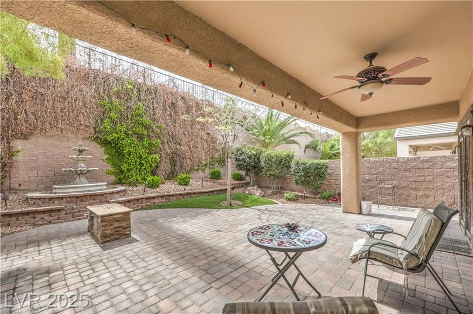 Property Slideshow image 33 of 37 | 2413 hamonah dr, Henderson, NV, 89044