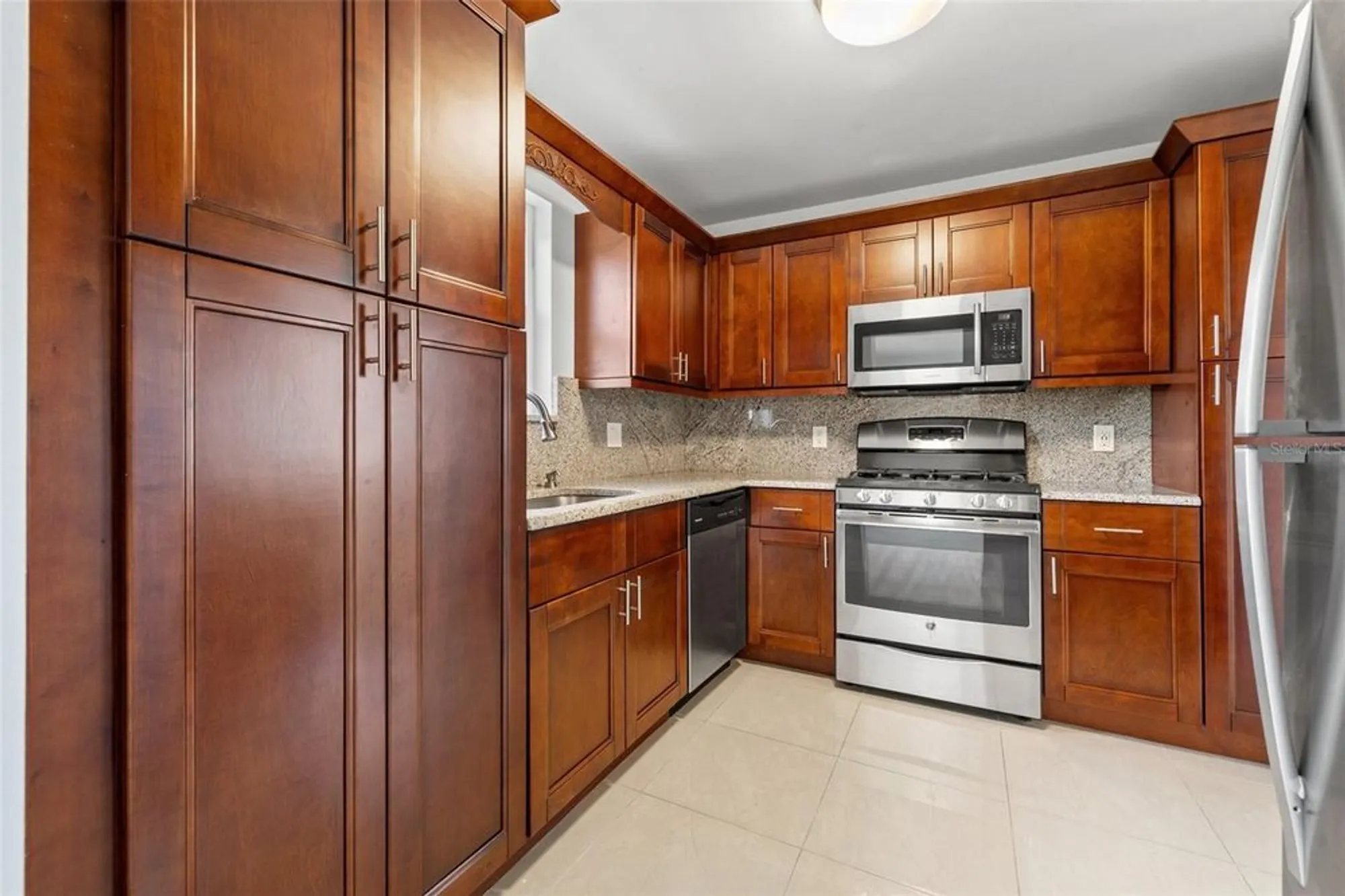 Property Slideshow image 14 of 33 | 5660 80th st n unit a208, St Petersburg, FL, 33709
