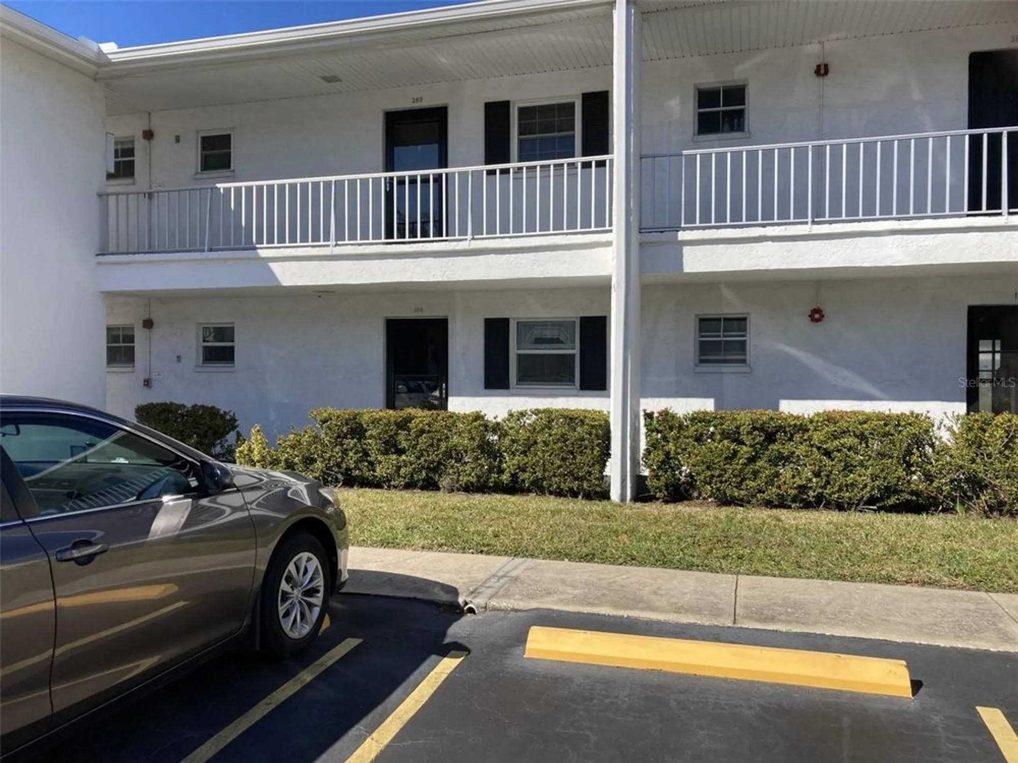 Property Slideshow image 1 of 25 | 103 47th avenue dr 180, Bradenton, FL, 34207