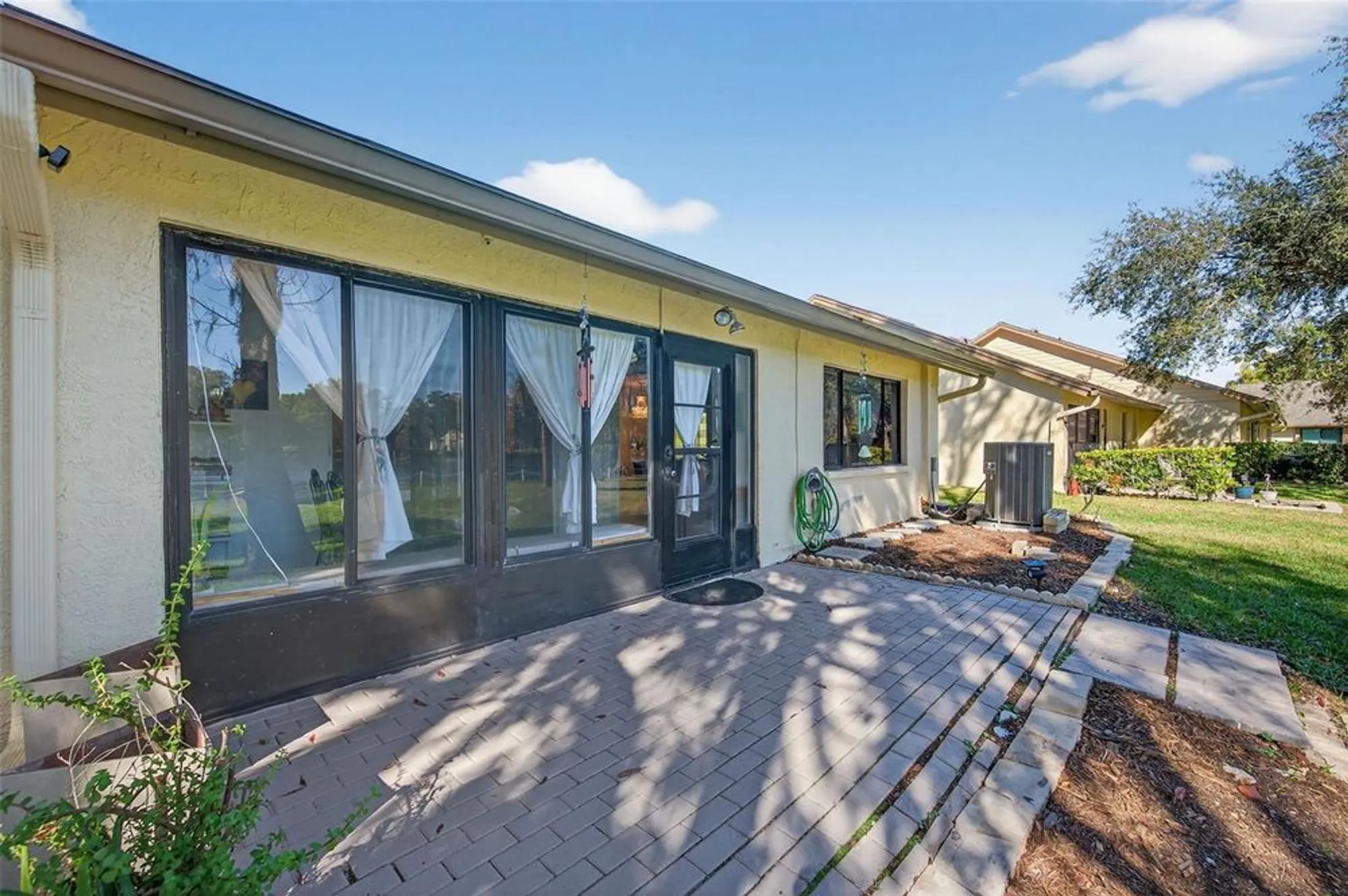 Property Slideshow image 20 of 34 | 2529 oakleaf ln 30a, Clearwater, FL, 33763